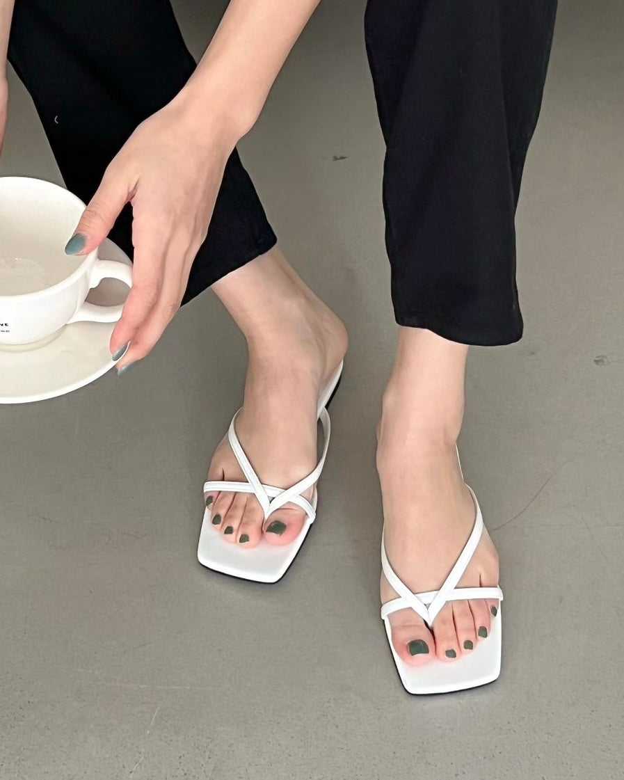 0666 Kimo Strappy Heels