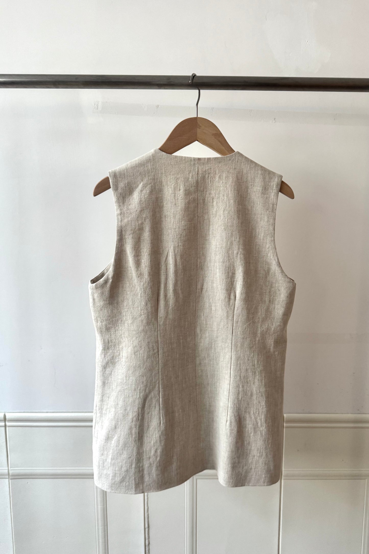 250607 Karrisa Long Linen Waistcoat