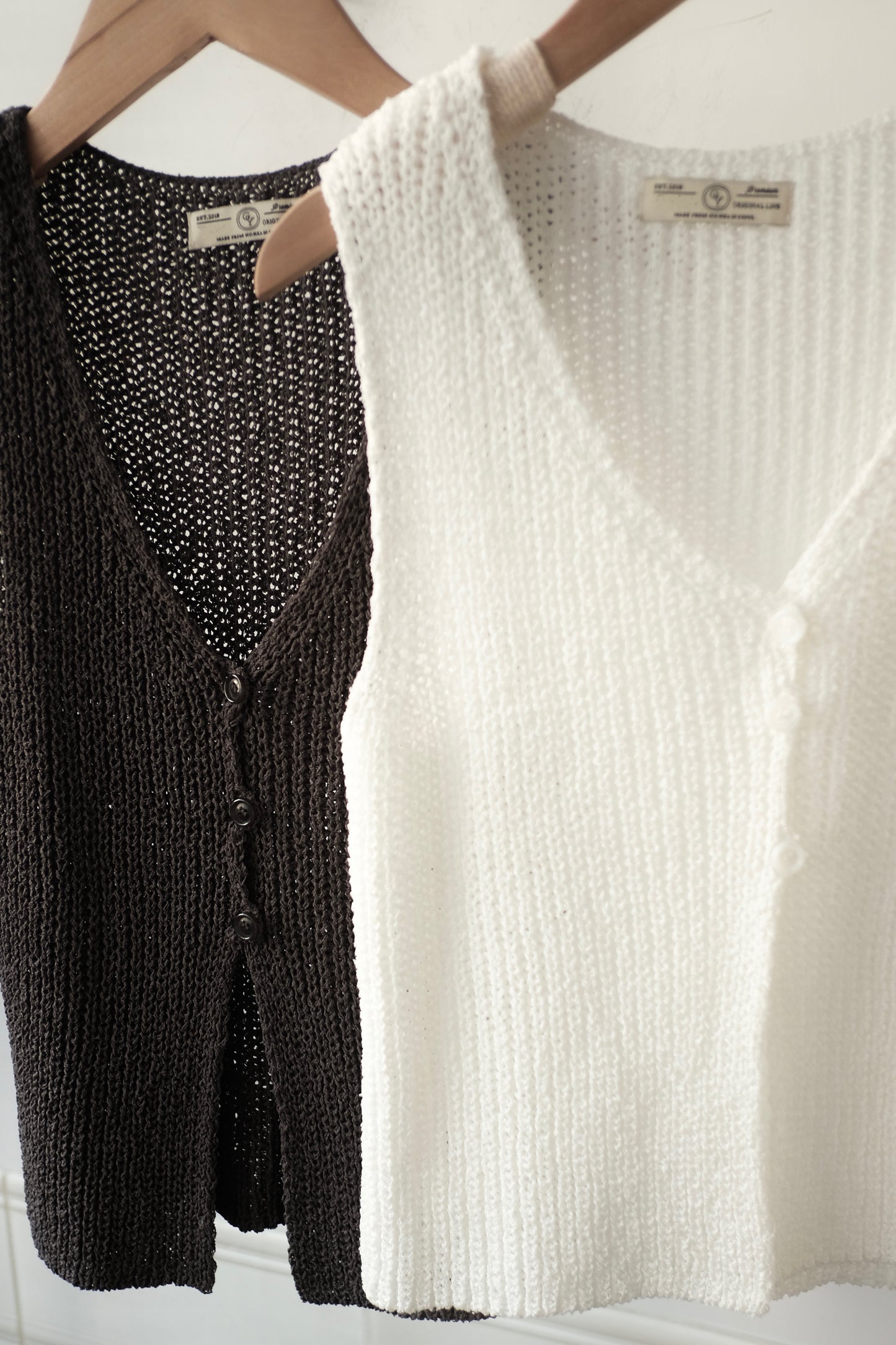 250419 Camellia Knit Vest
