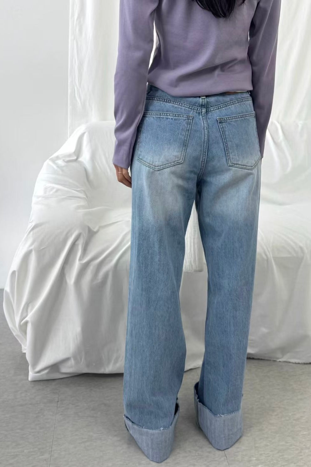 250902 Daniel turned-up-hem jeans