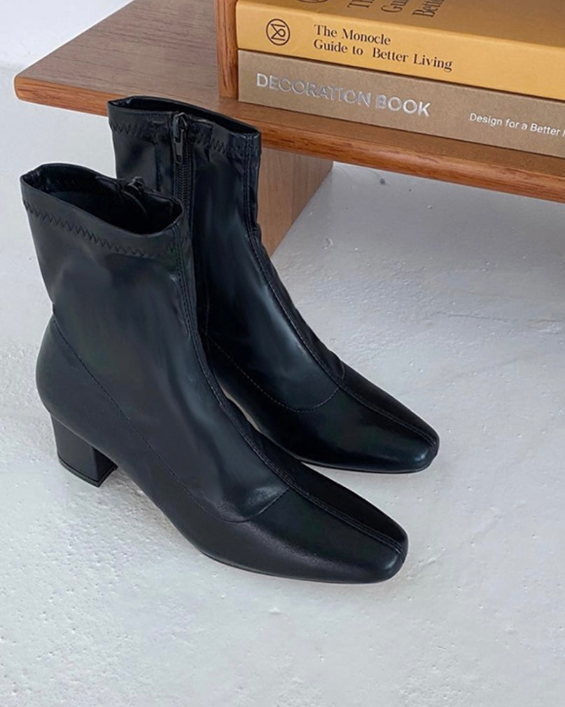 0947 Classic Boots (PT2.SHOWROOM 未有DISPLAY)