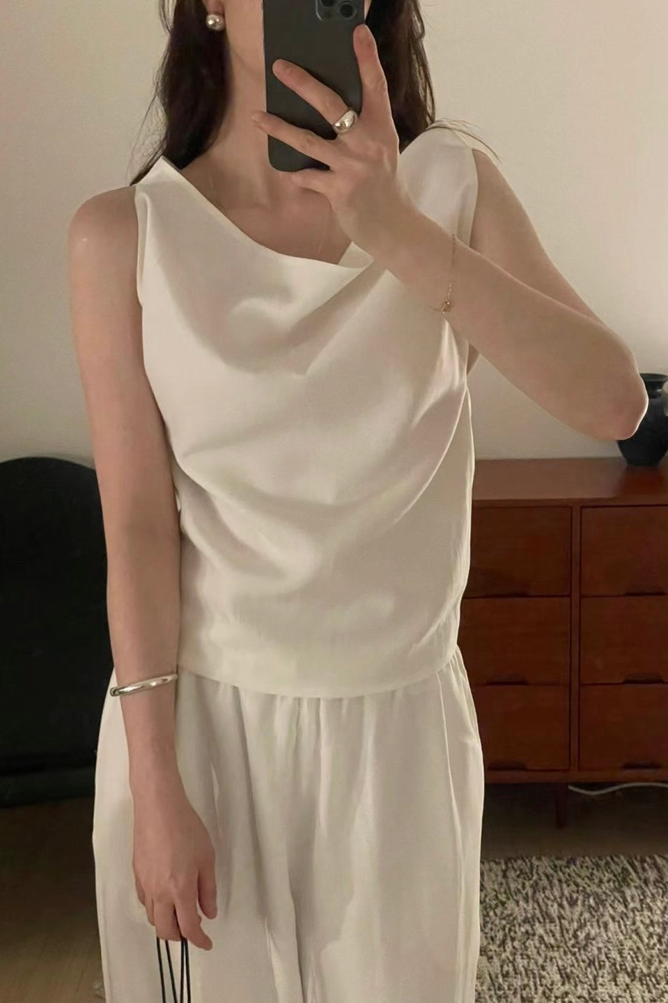 250712 Contessa 3-way Asymmetrical Top