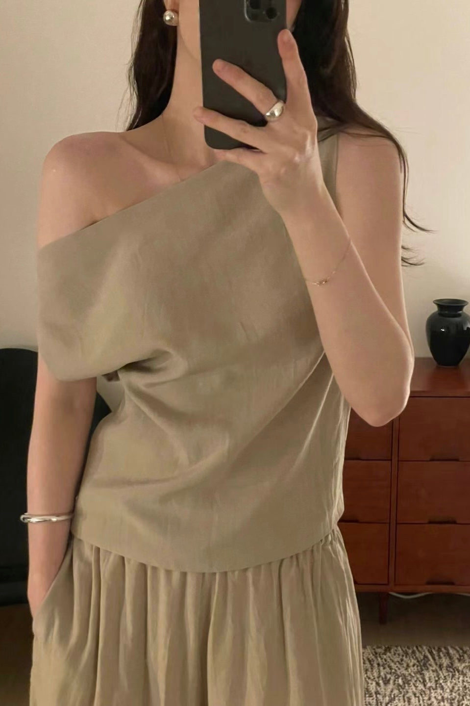 250712 Contessa 3-way Asymmetrical Top