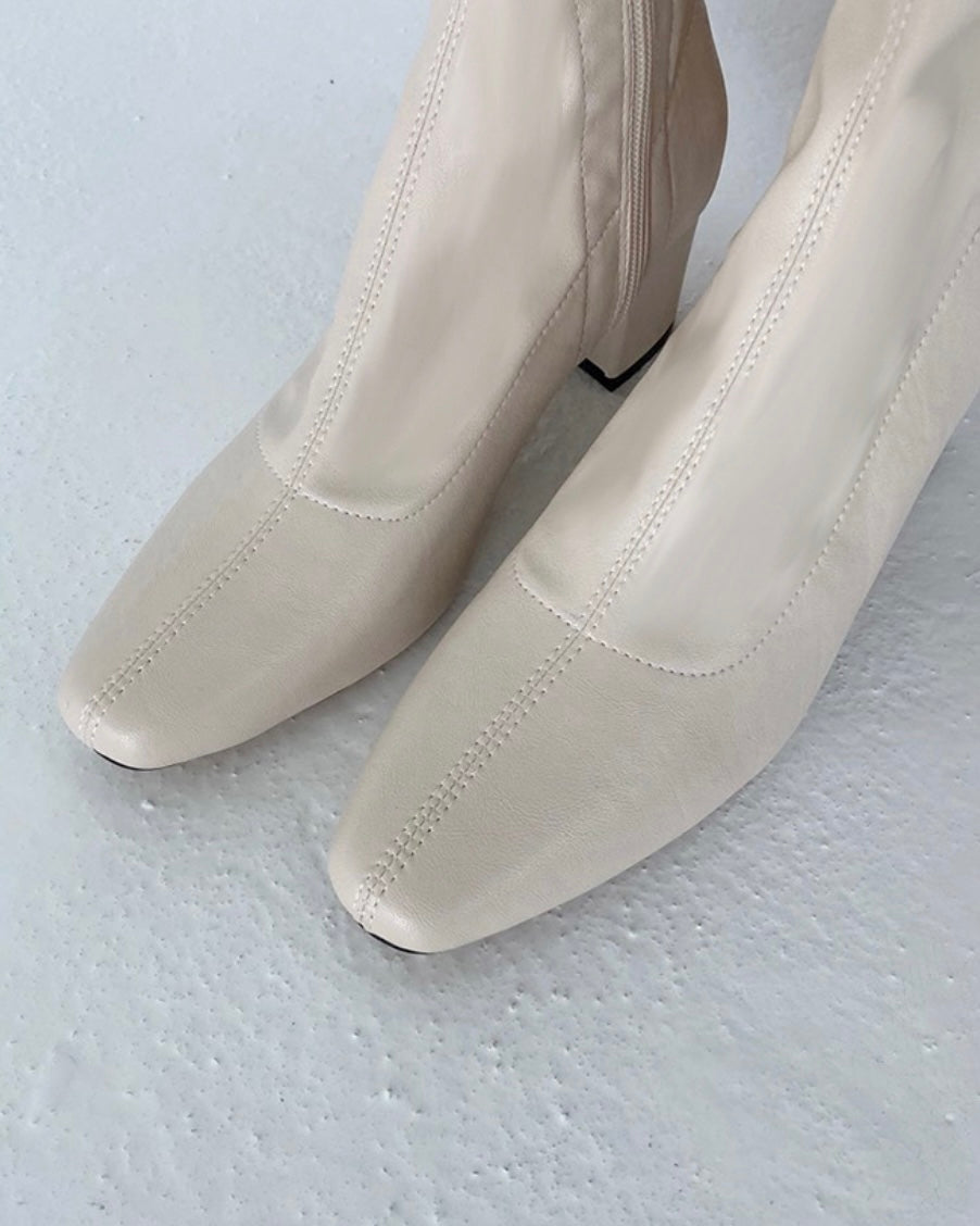 0947 Classic Boots (PT2.SHOWROOM 未有DISPLAY)