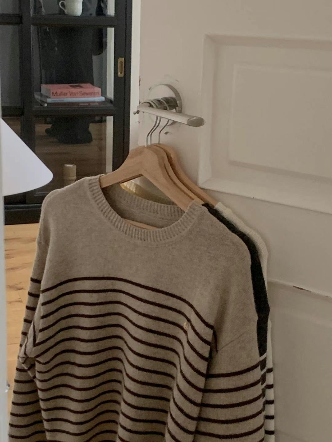 1015 French Striped Knitwear (*SHOWROOM 有DISPLAY)