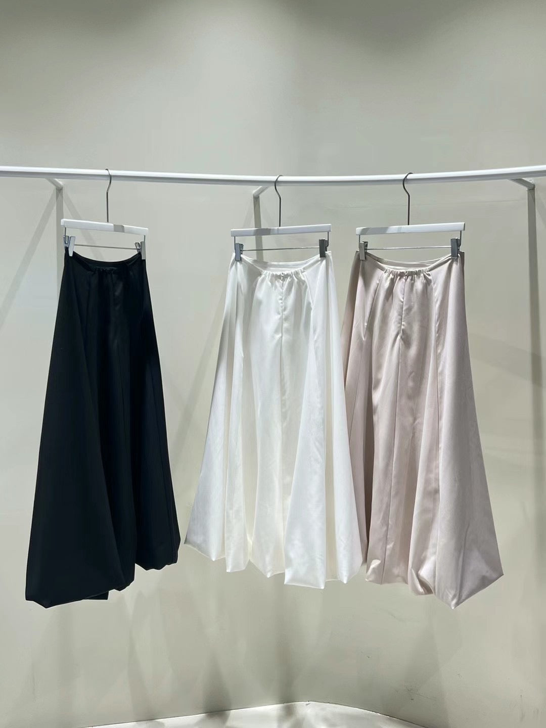 Reorder 0932 Alexandre Balloon Skirt