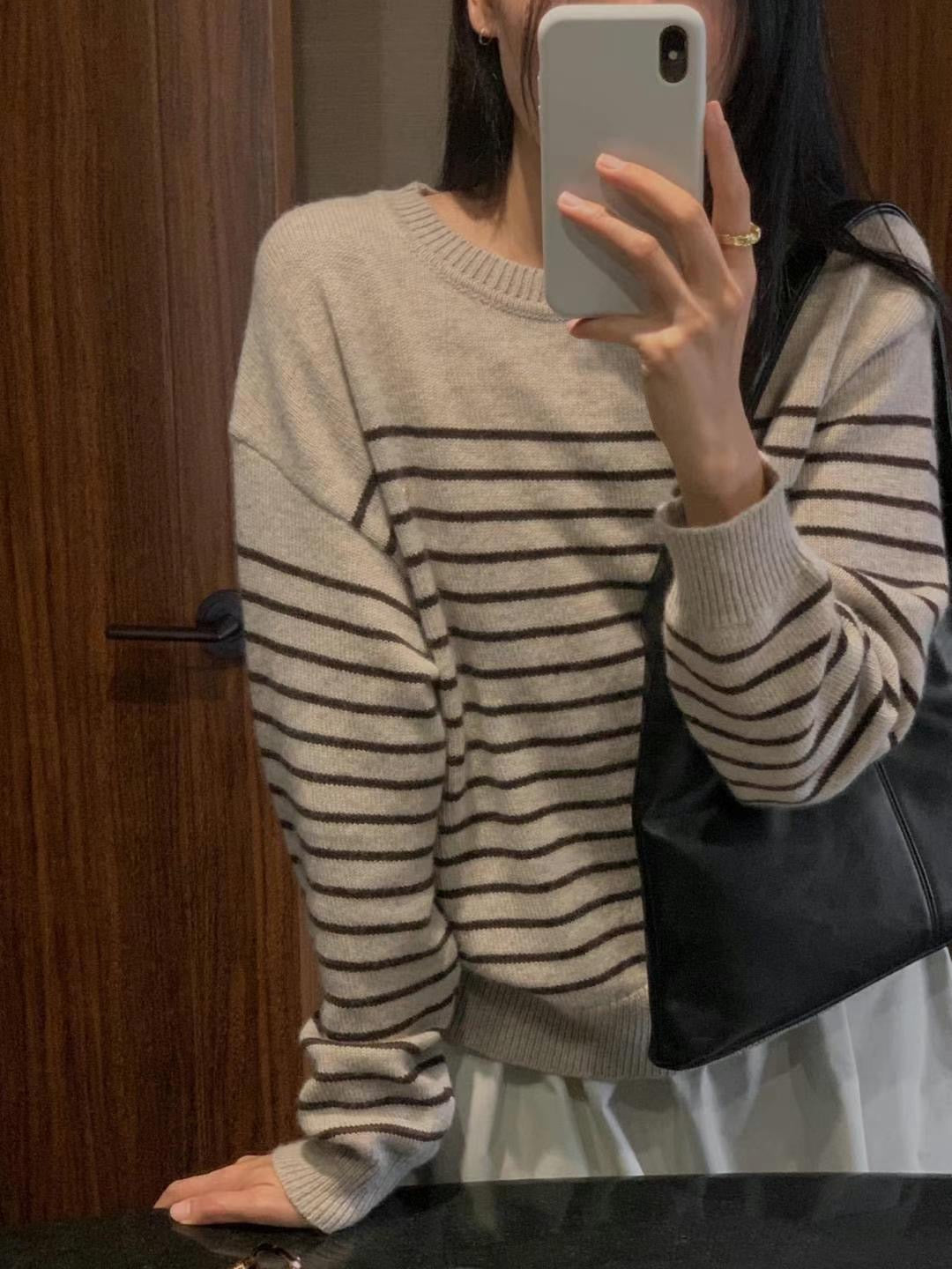 1015 French Striped Knitwear (*SHOWROOM 有DISPLAY)