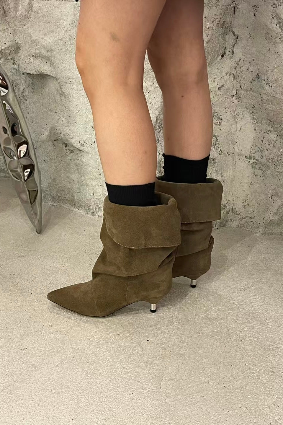250926 Slouchy Suede Boots