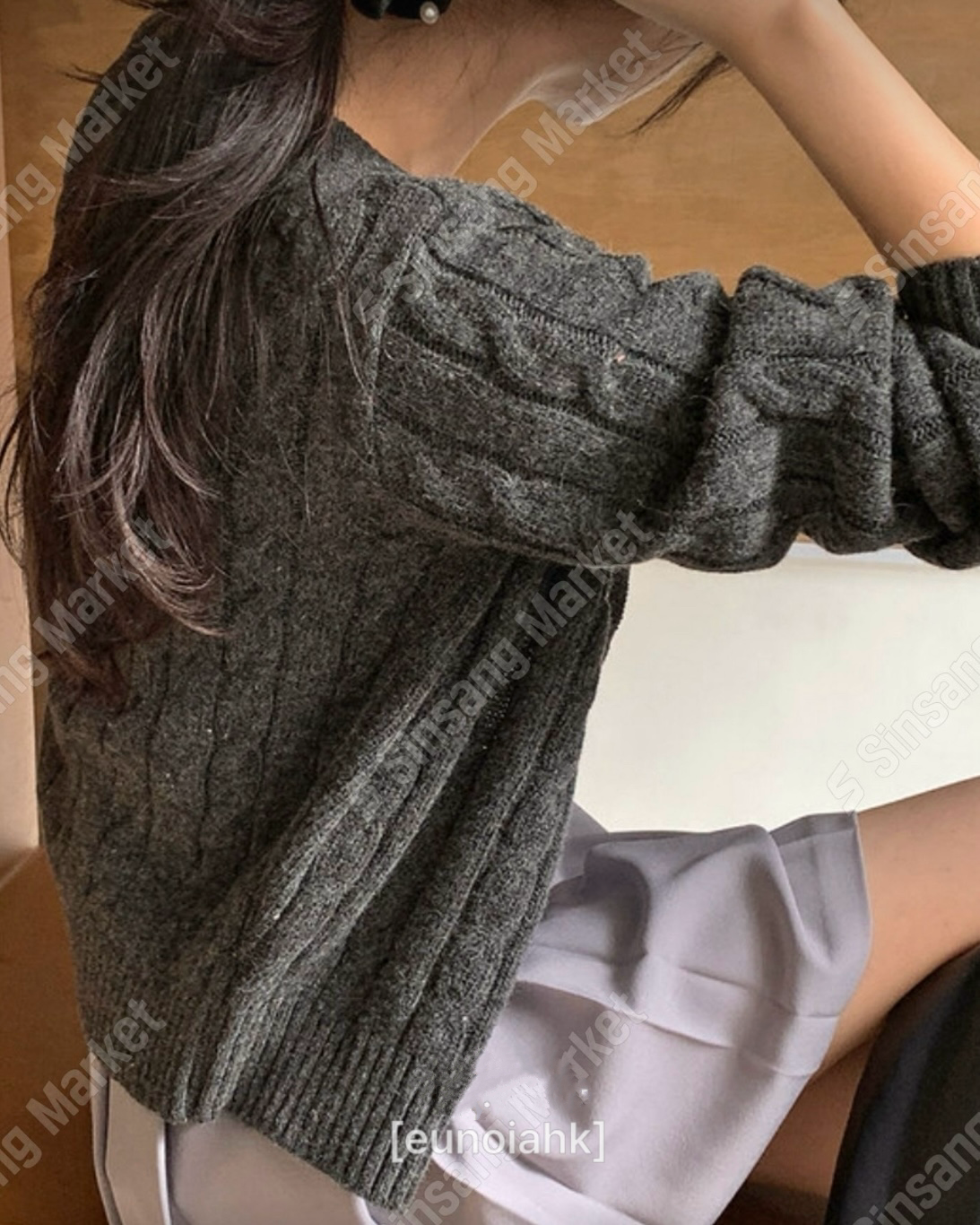 1107 Augusta Twisted Cardigan (SHOWROOM 有DISPLAY)