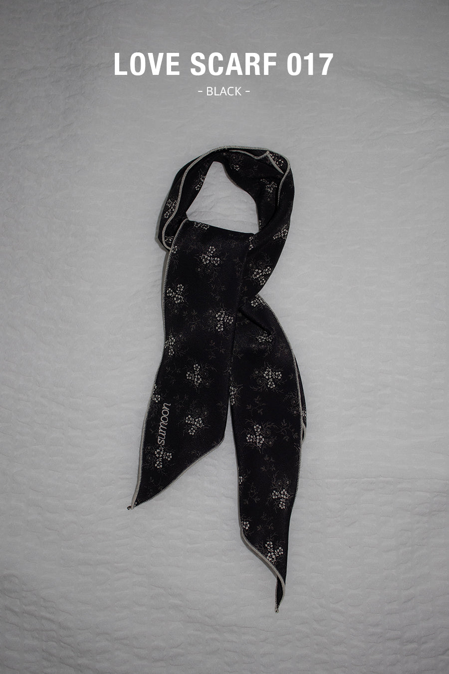 0676 Sumoonday Love Scarf 017