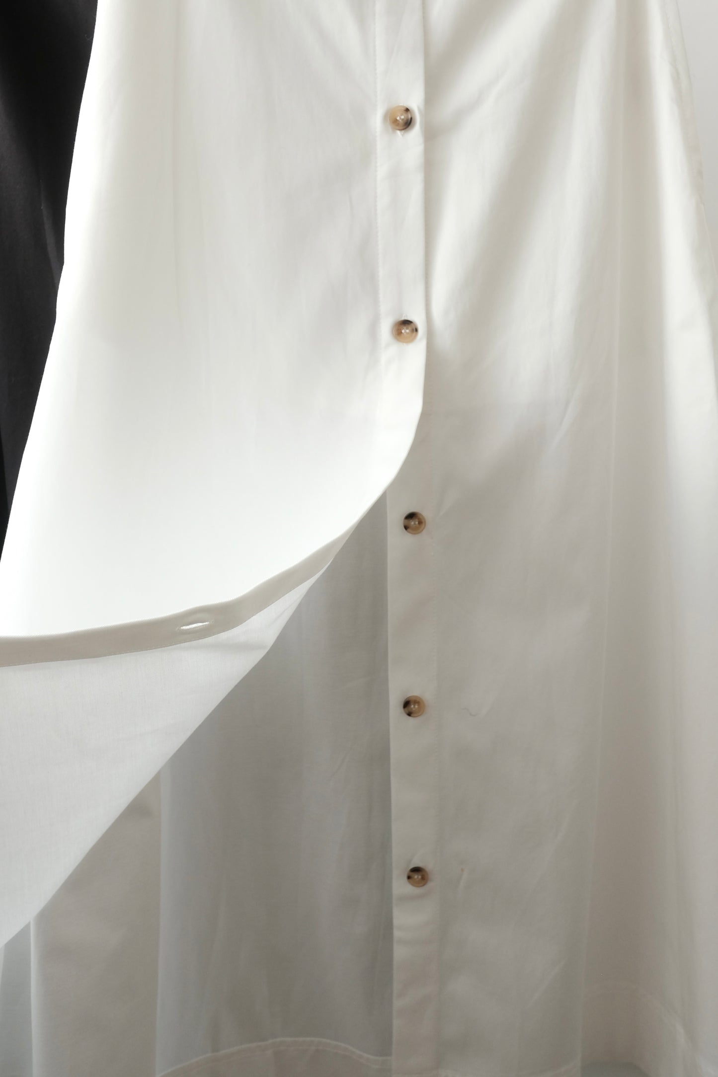 250409 Eleonora Button Slit Skirt