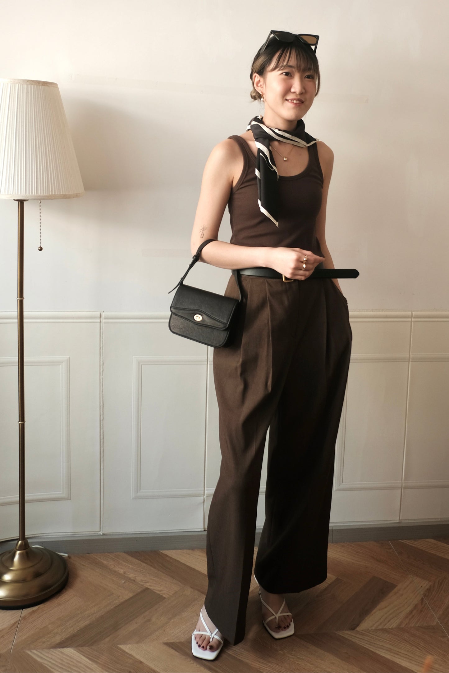 250220 U Neck Vest