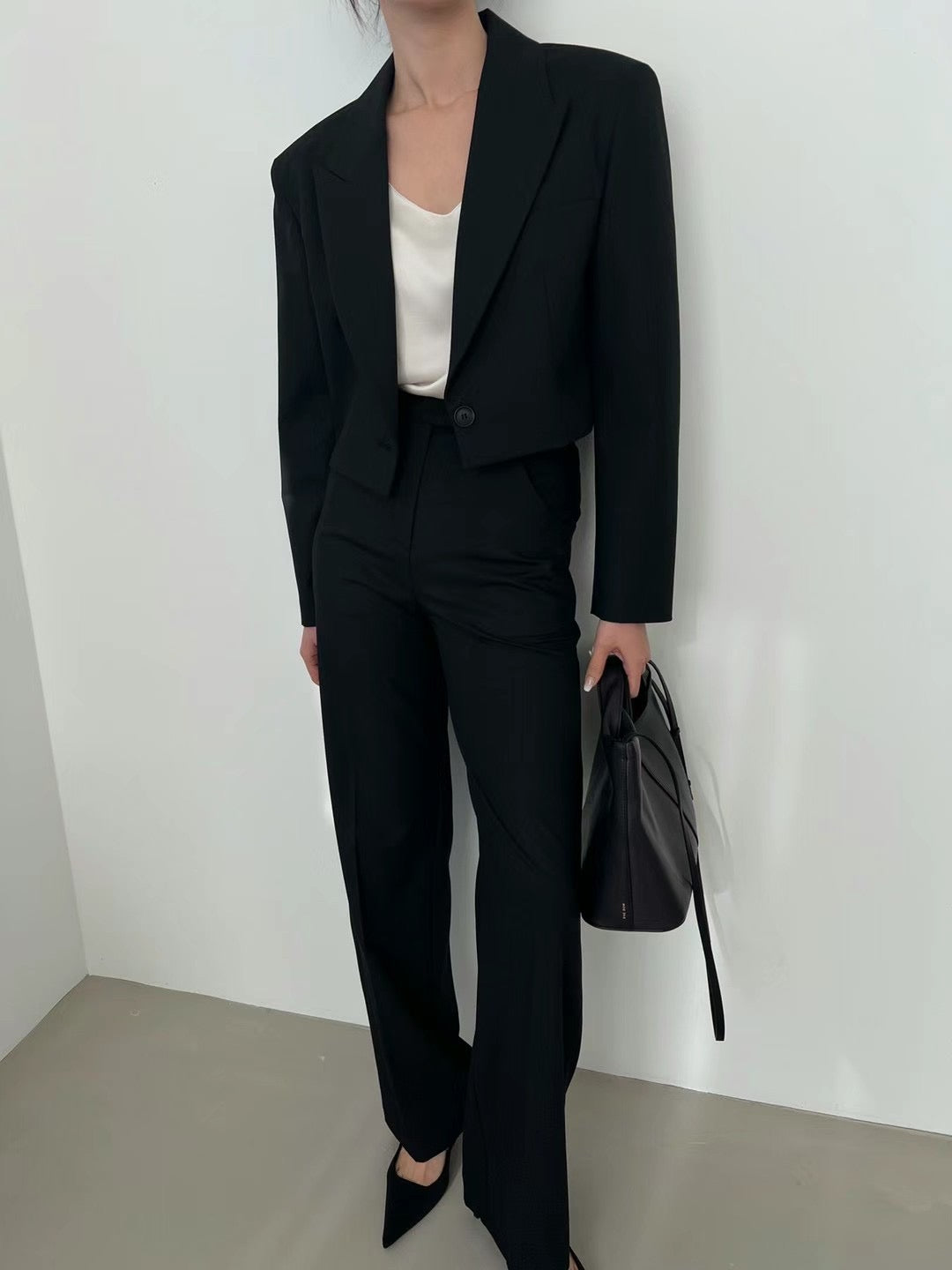 P05 - Gabriella Straight Slacks