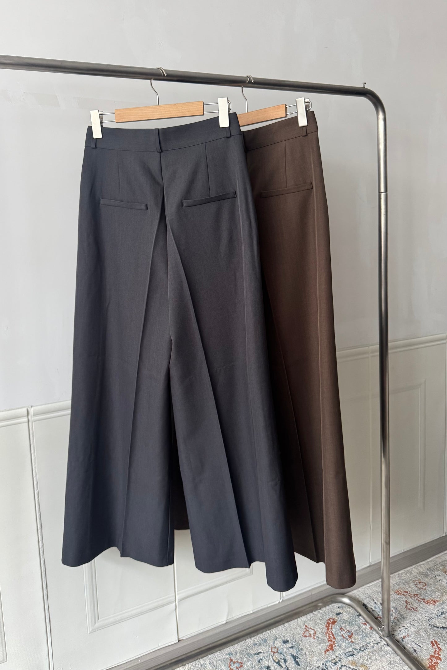 250919 Genevieve Flare Slacks