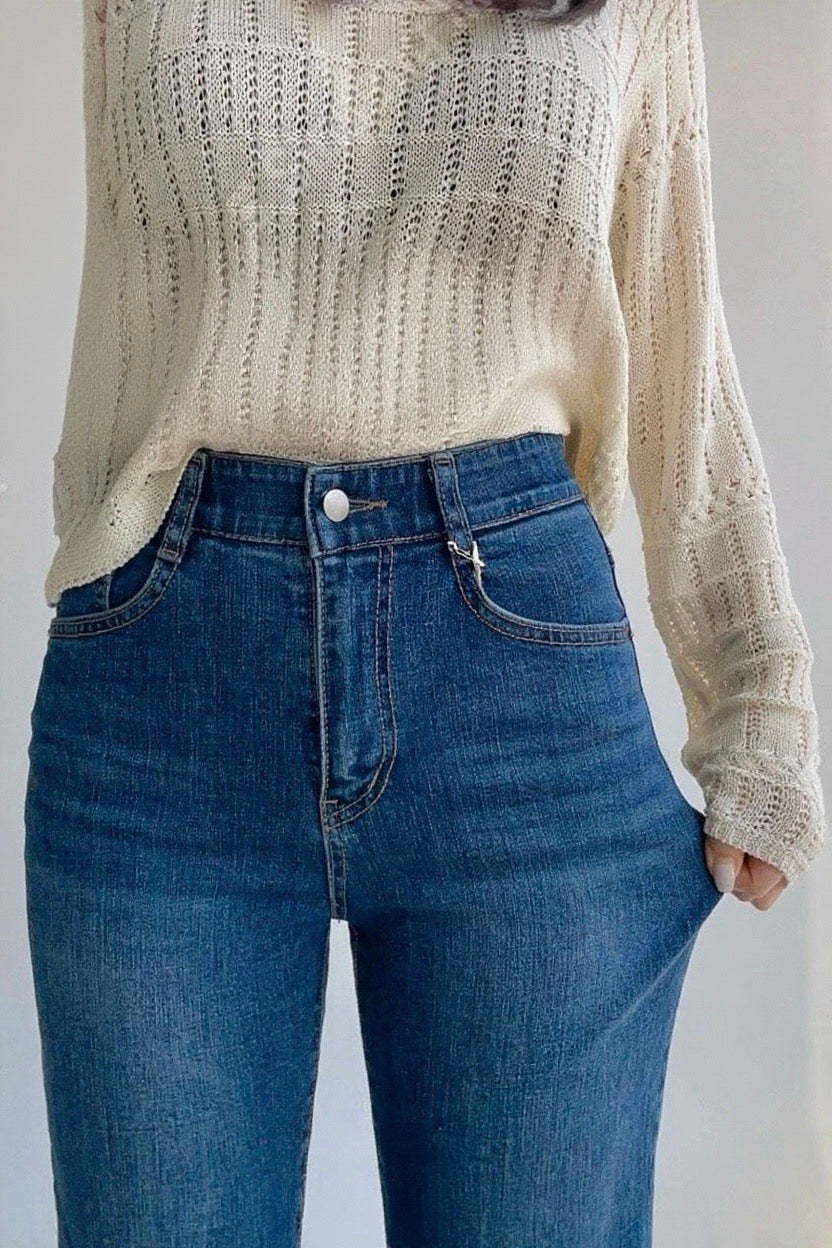250939 Classic bootcut jeans