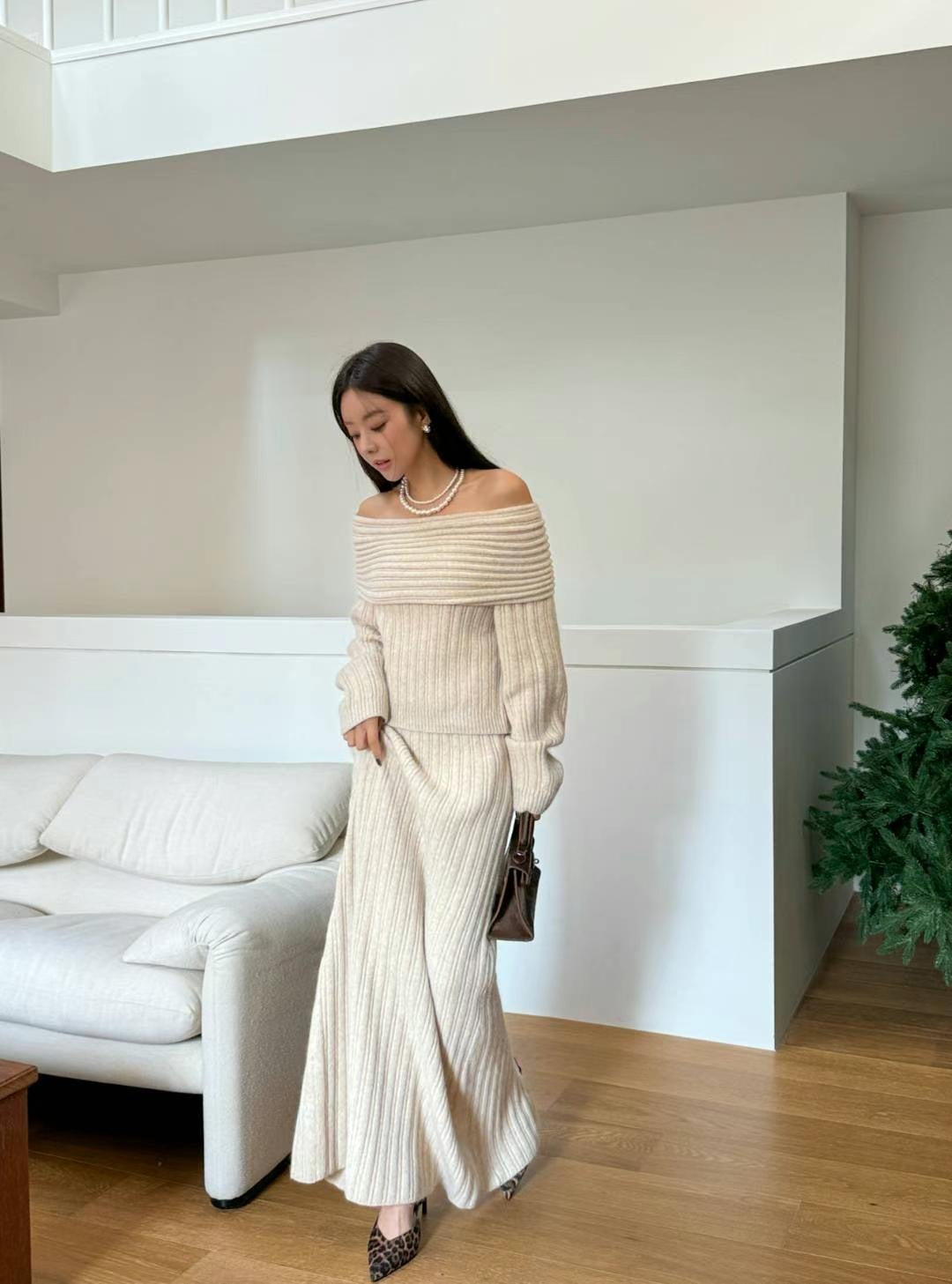 1109 Sandra Off Shoulder (SHOWROOM 有DISPLAY)