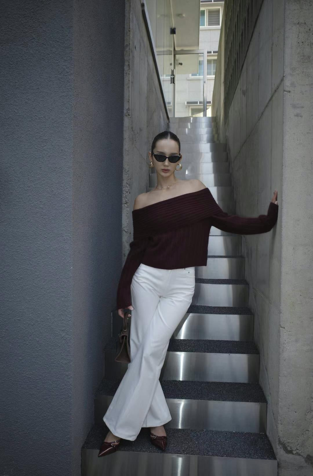 1109 Sandra Off Shoulder (SHOWROOM 有DISPLAY)