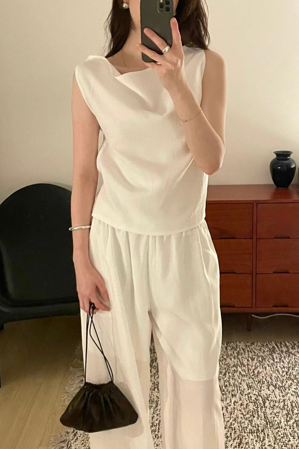 250712 Contessa 3-way Asymmetrical Top