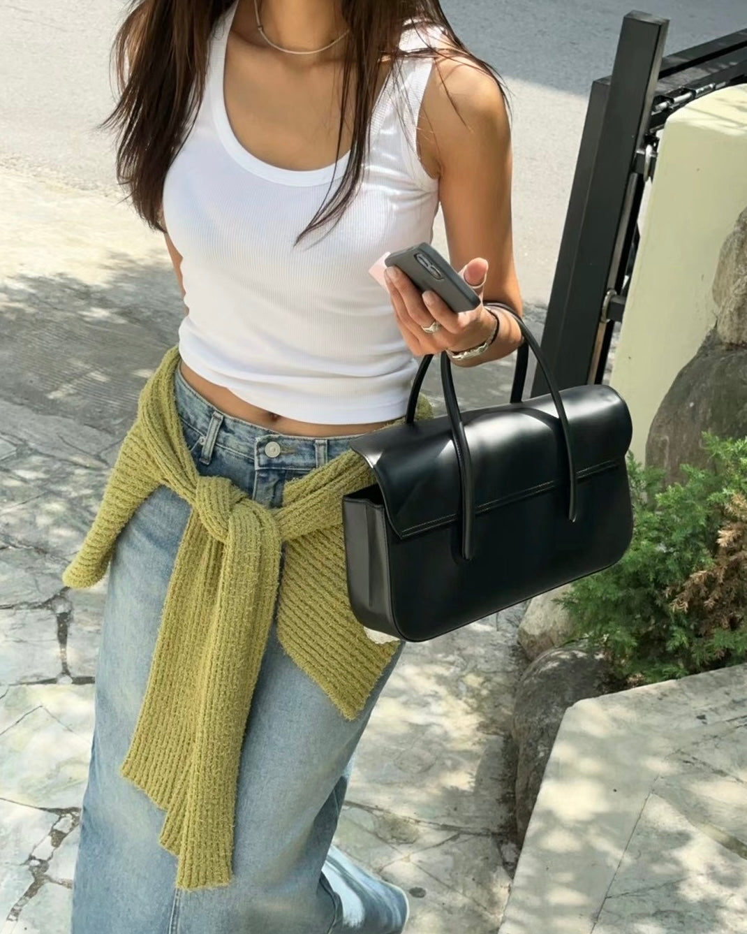 0699 U neck Tank Top