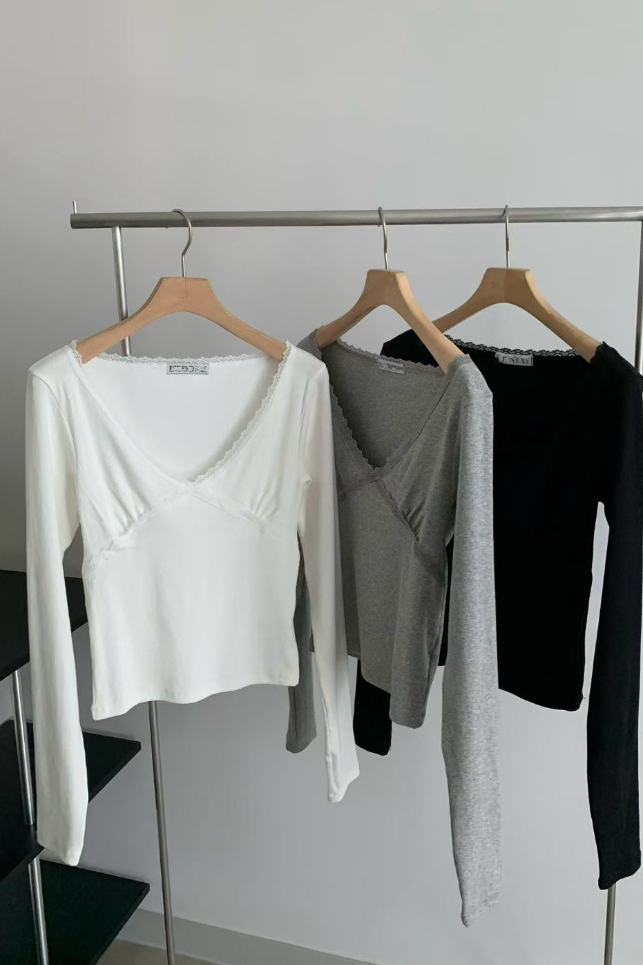 250904 Clémence lace long sleeves