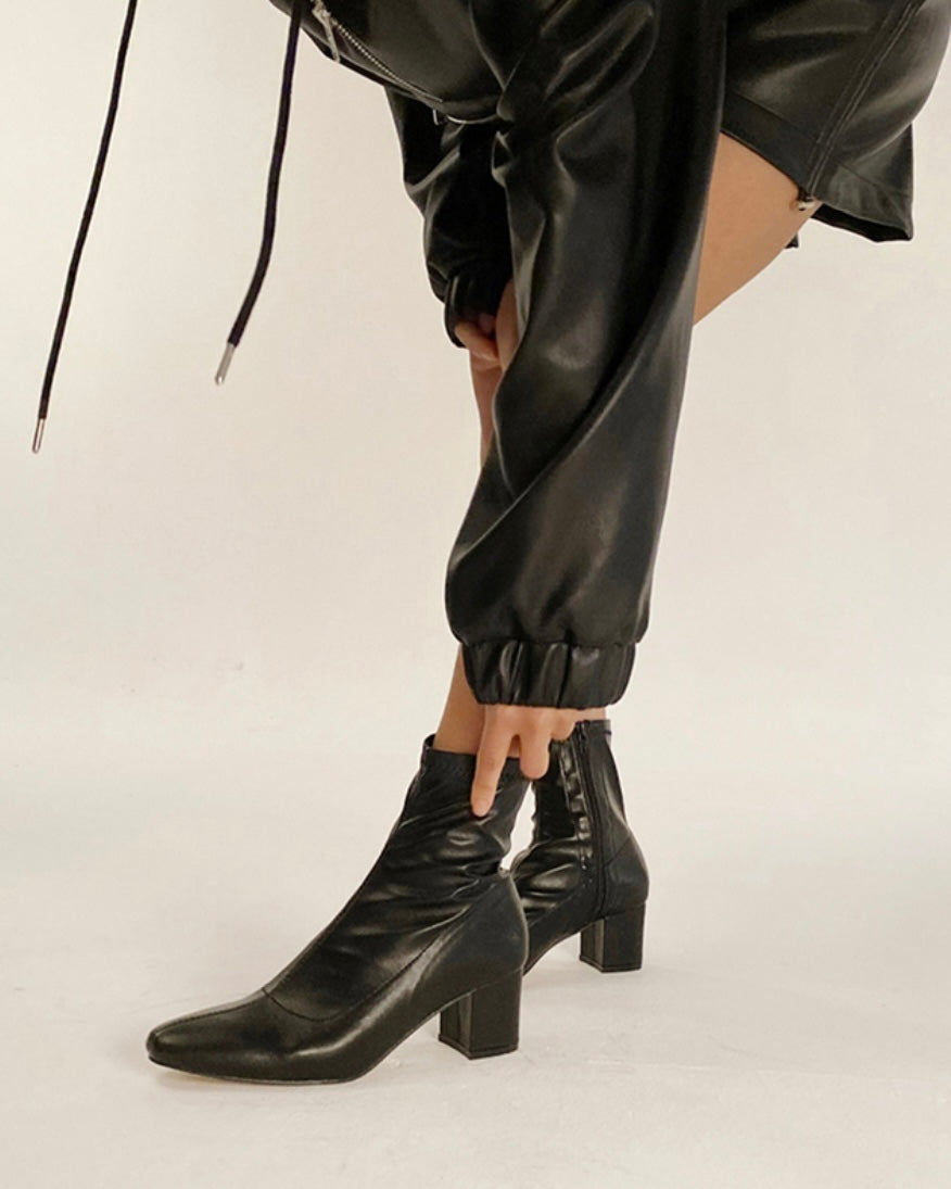0947 Classic Boots (PT2.SHOWROOM 未有DISPLAY)