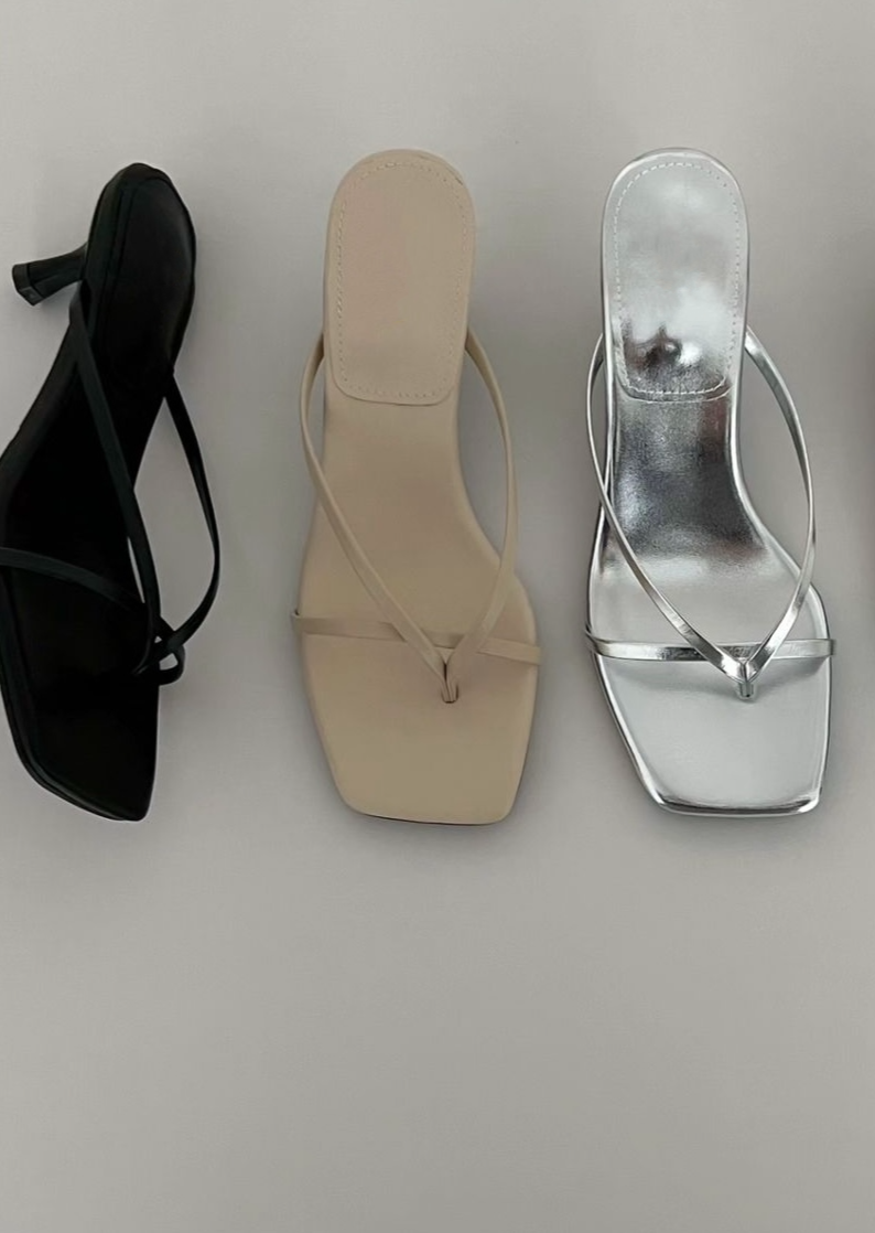 0666 Kimo Strappy Heels