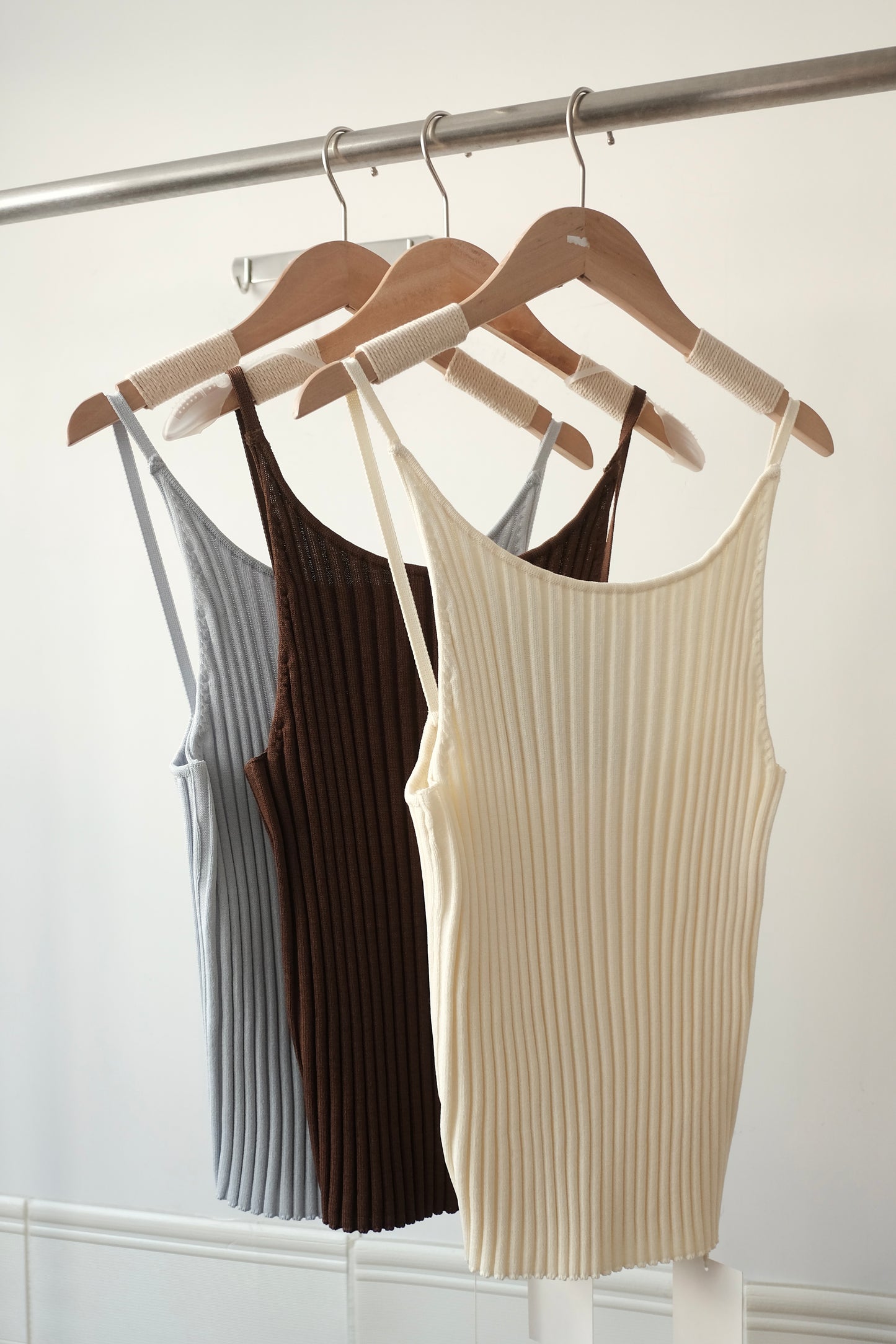250401 Giulia Boat Neck Camisole