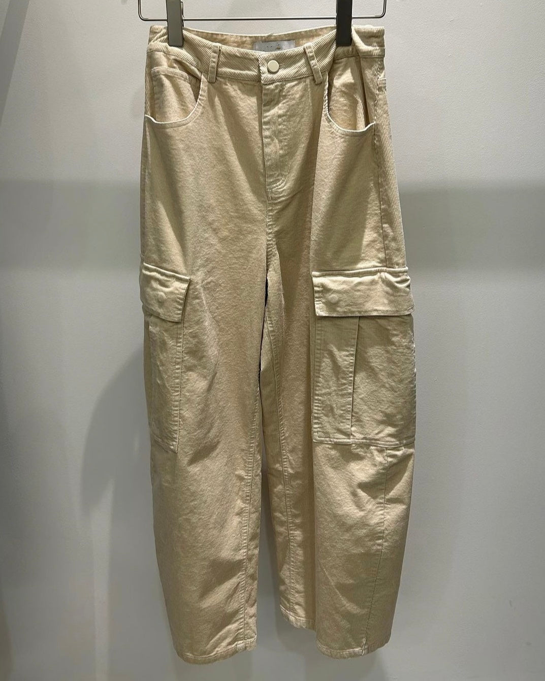 1113 Beatrice Corduroy Pants