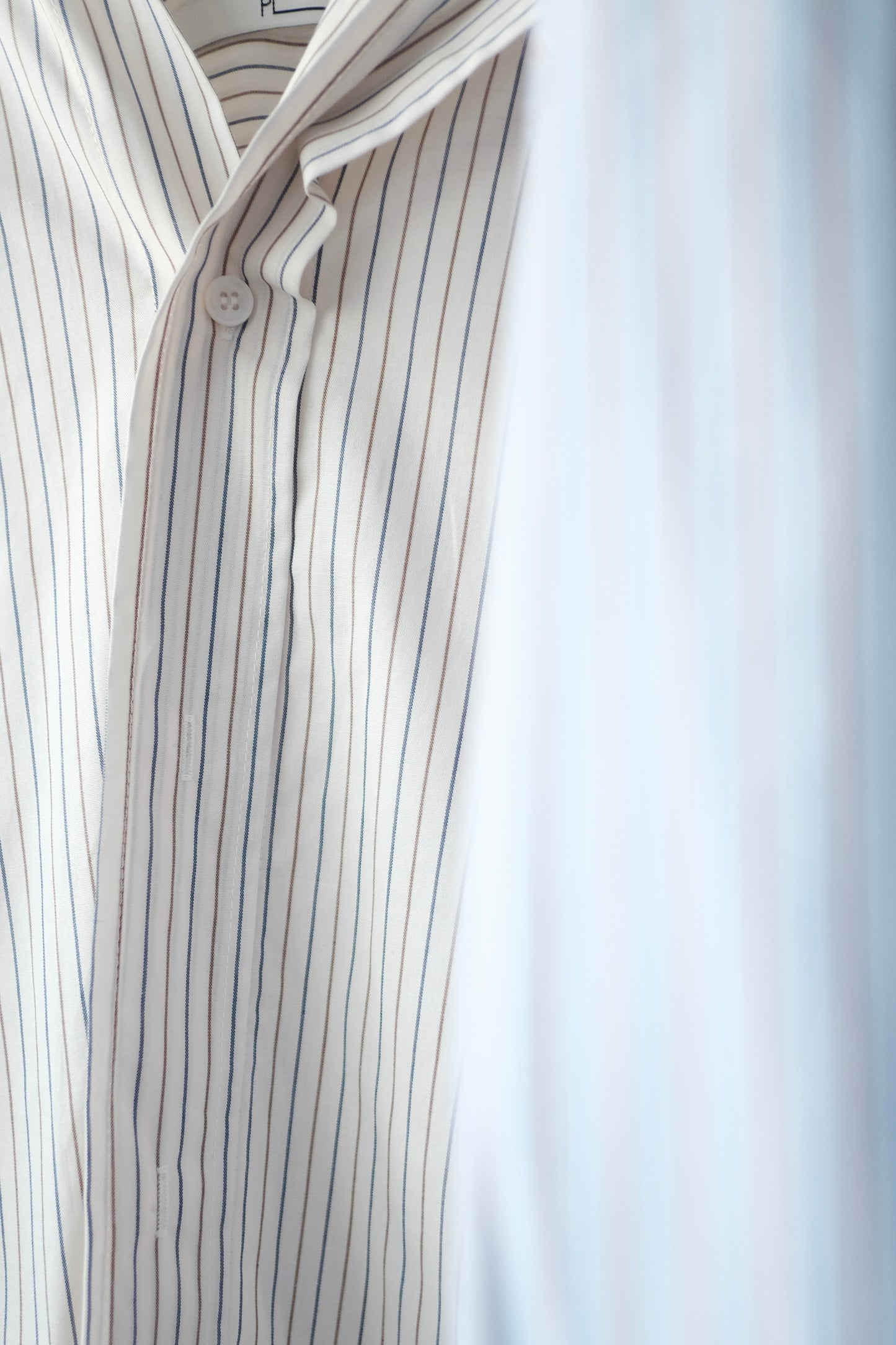 250406 Zeta Striped Shirt