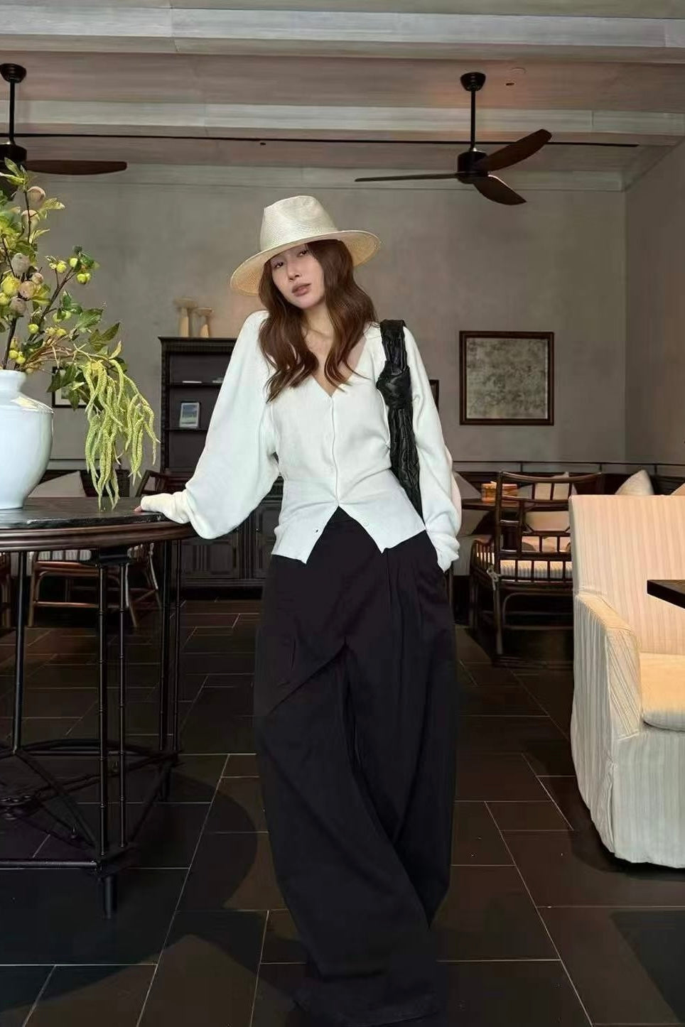 250952 Christina long sleeves waistcoat