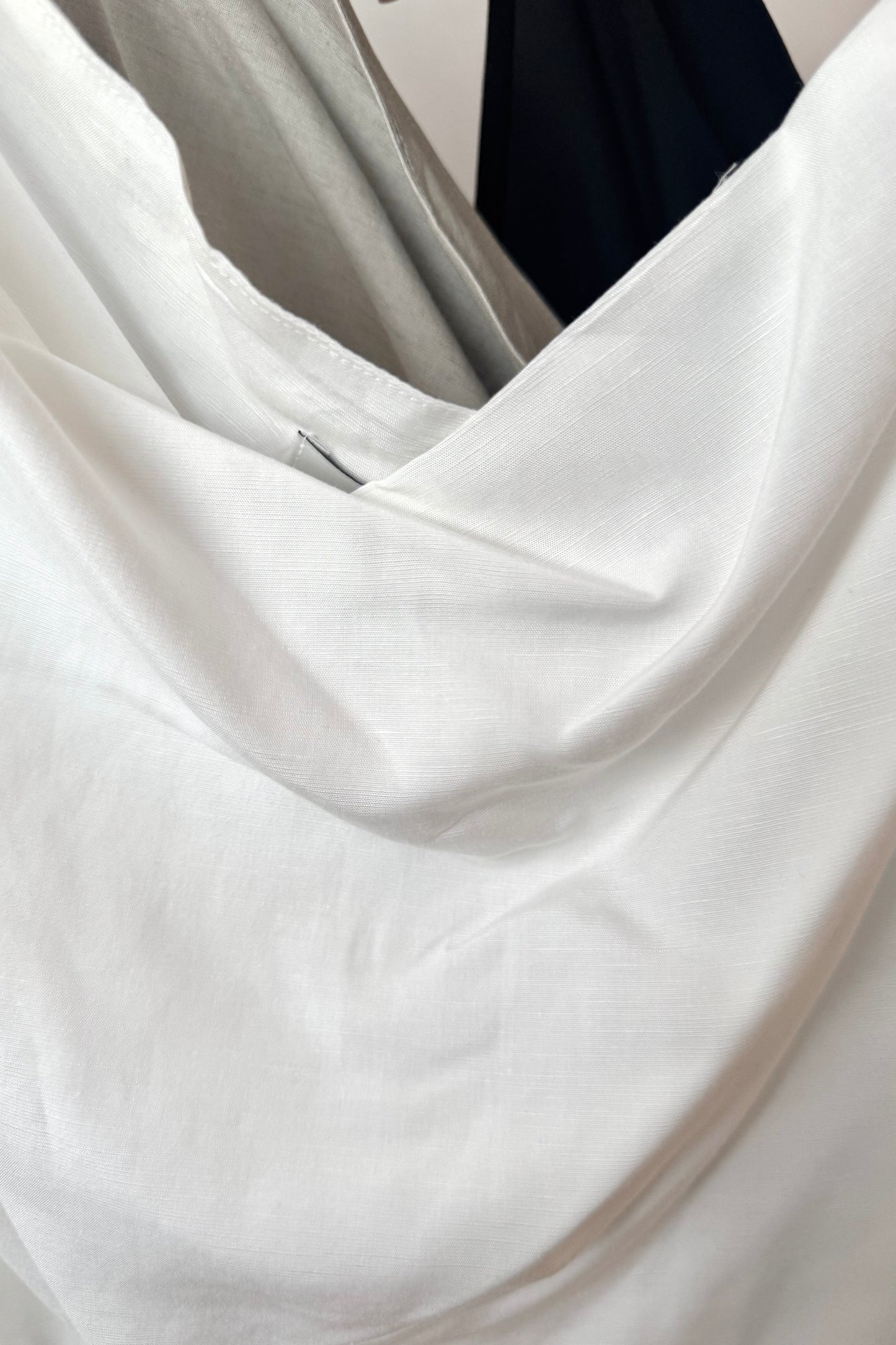 250712 Contessa 3-way Asymmetrical Top