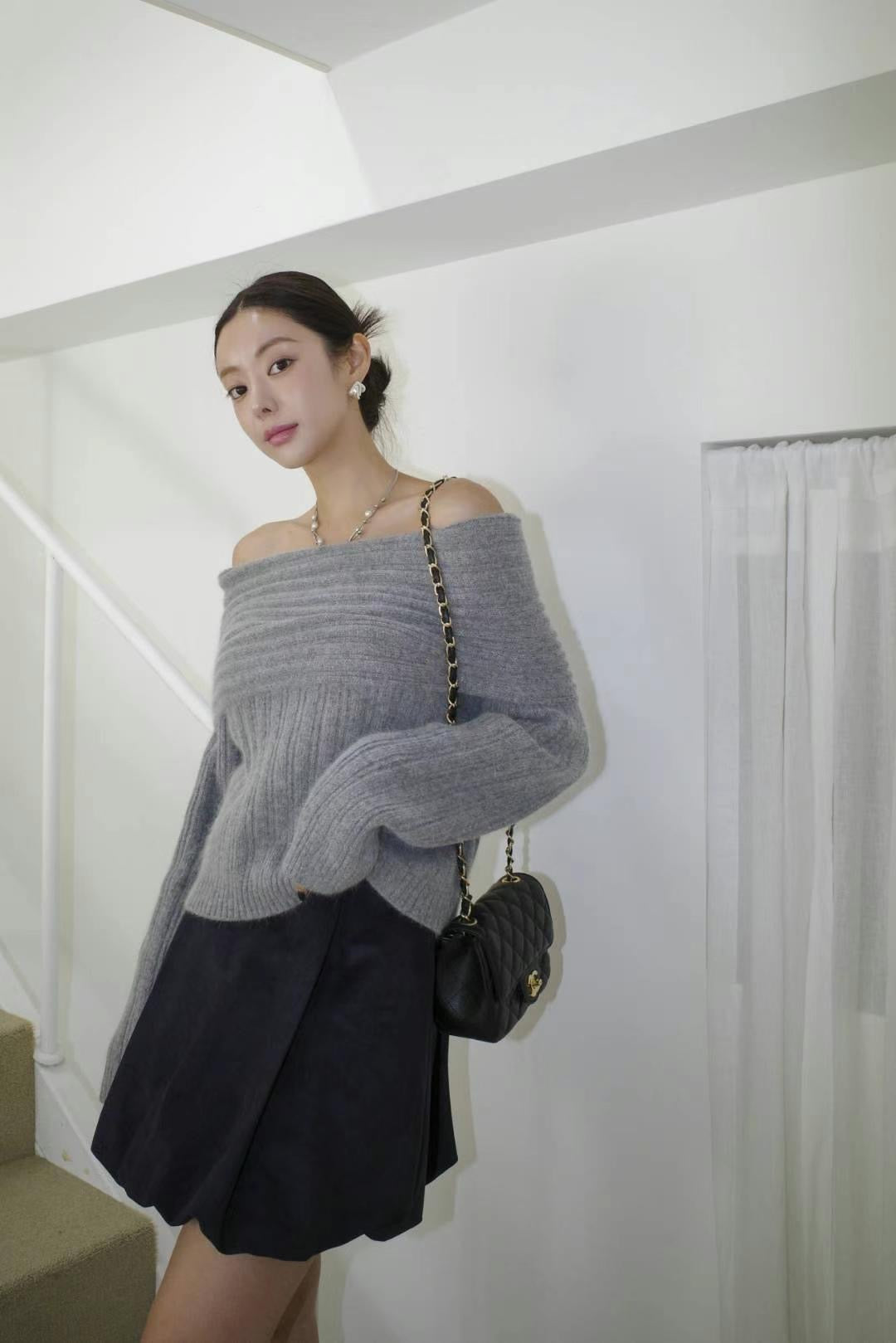 1109 Sandra Off Shoulder (SHOWROOM 有DISPLAY)