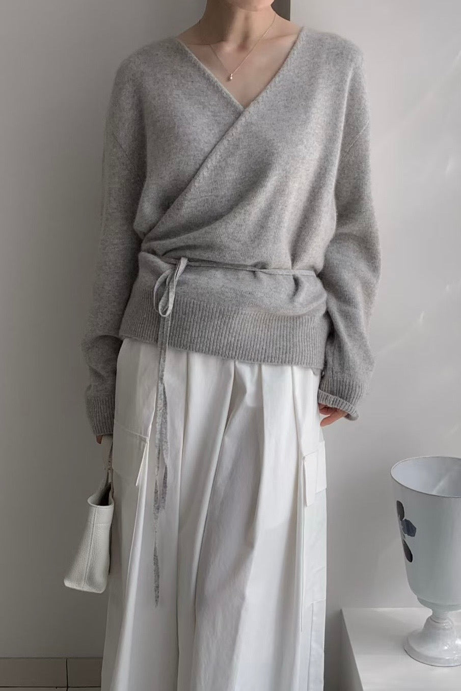 250913 Knitted wrap cardigan