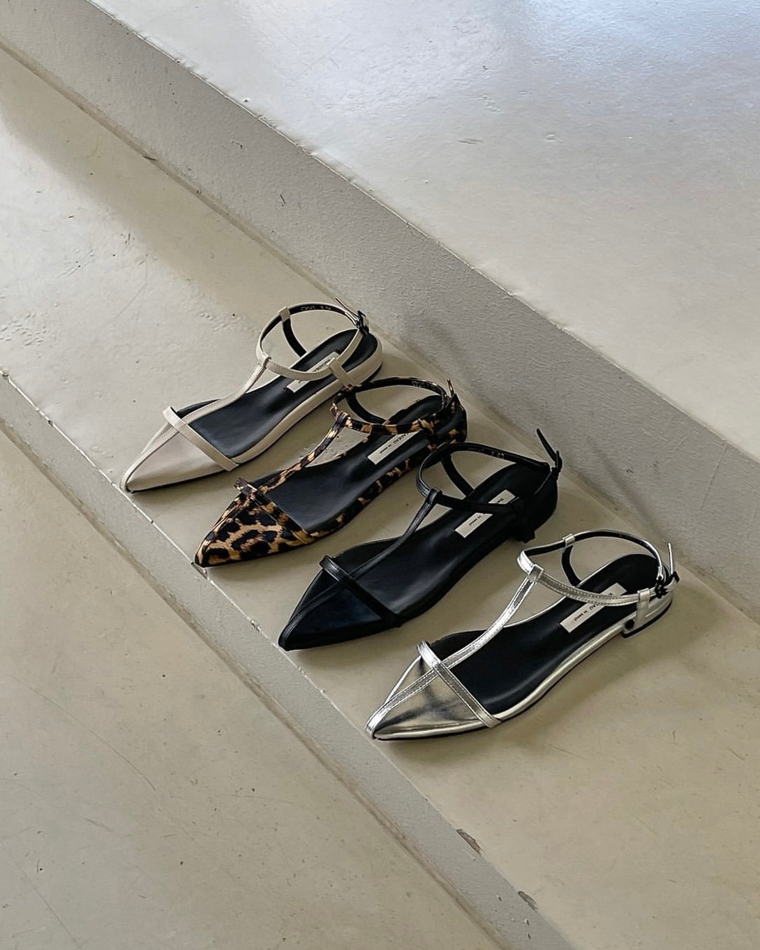 0668Louisa Sandals