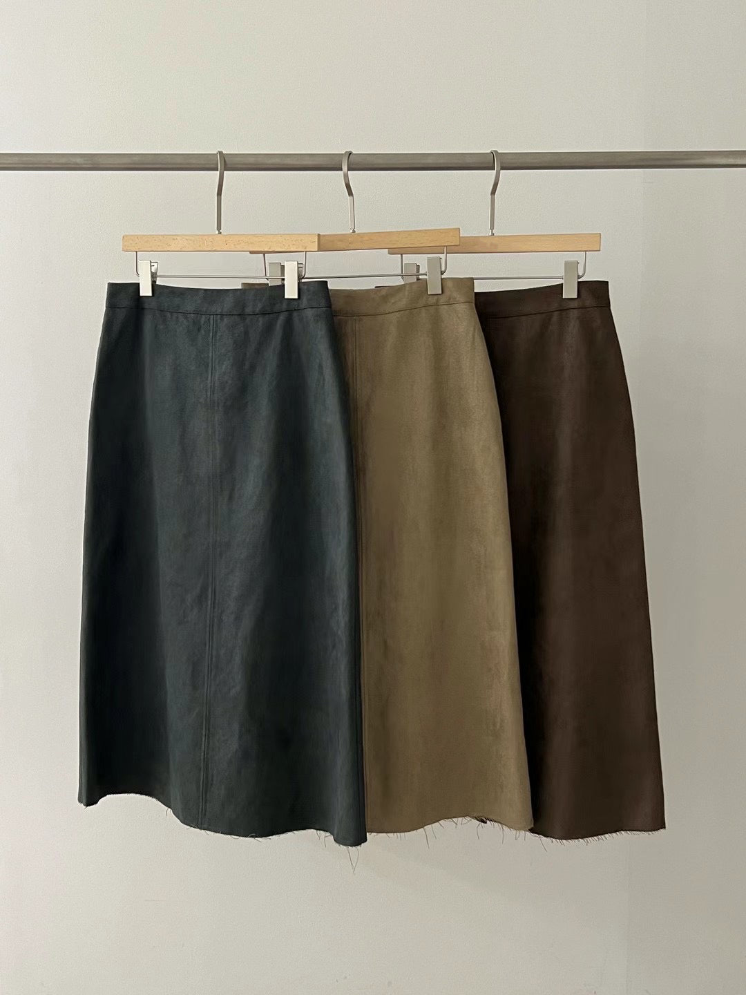 SK10 - Back Slit Suede Skirt