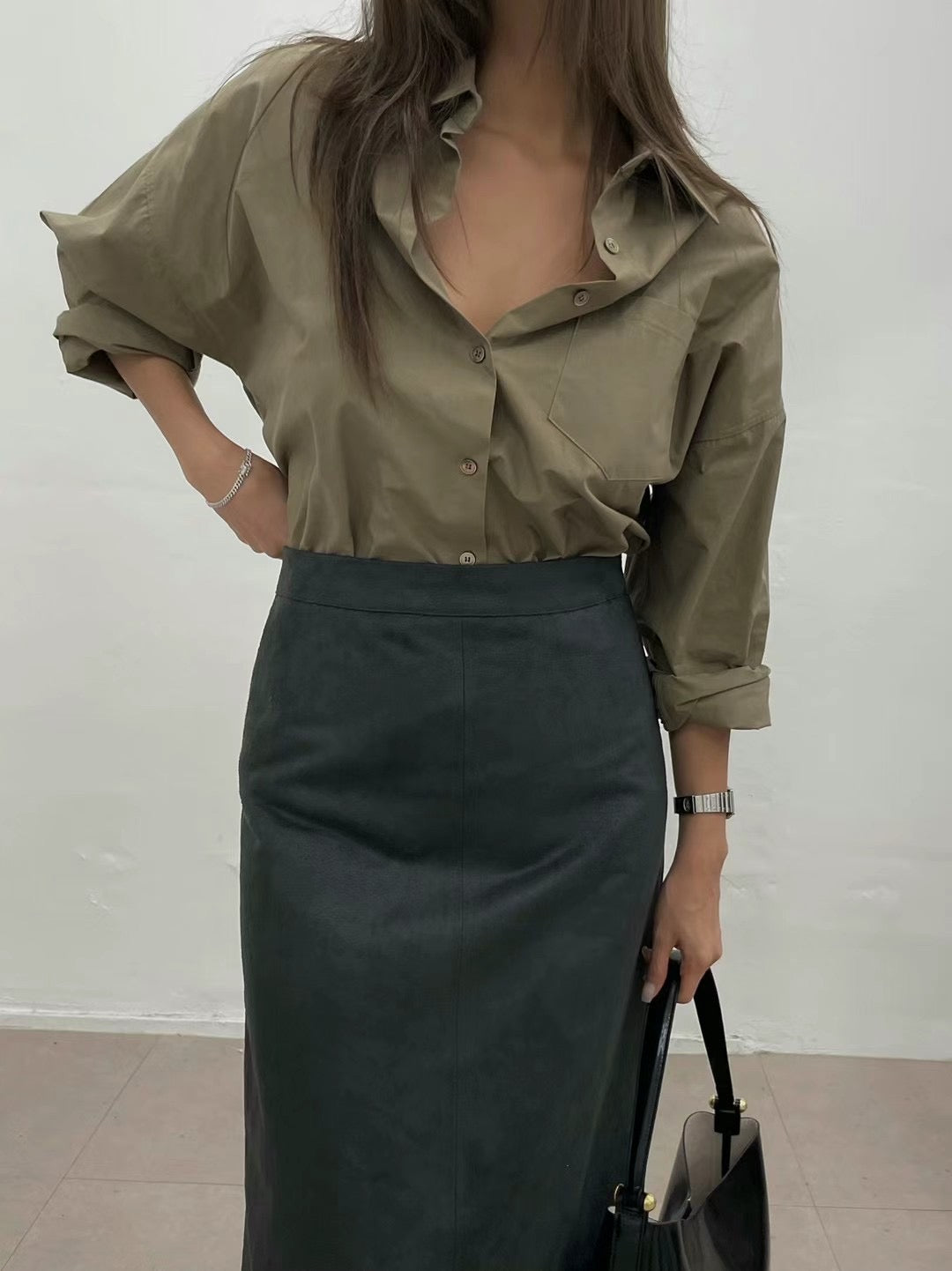 SK10 - Back Slit Suede Skirt