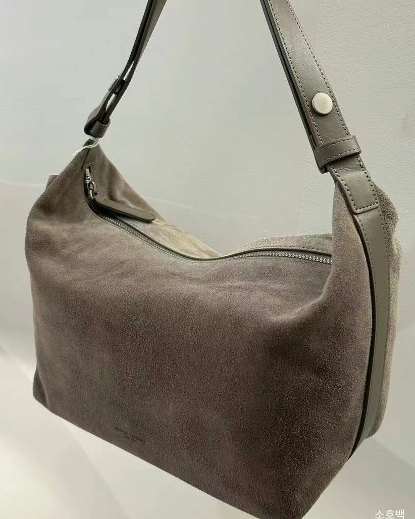 0953 - Reorder Parisian Suede Handbag (PT2.SHOWROOM 未有DISPLAY)