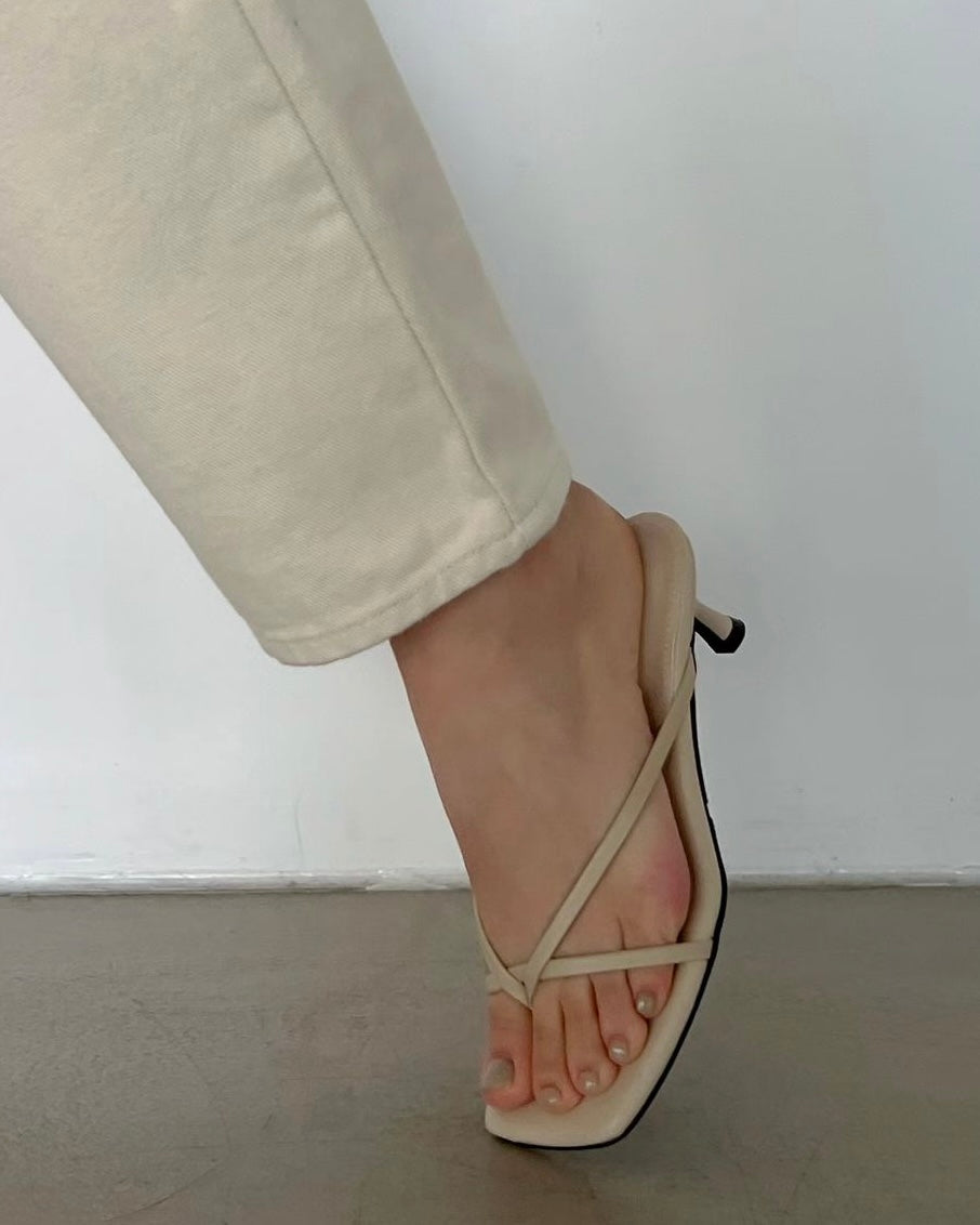 0666 Kimo Strappy Heels