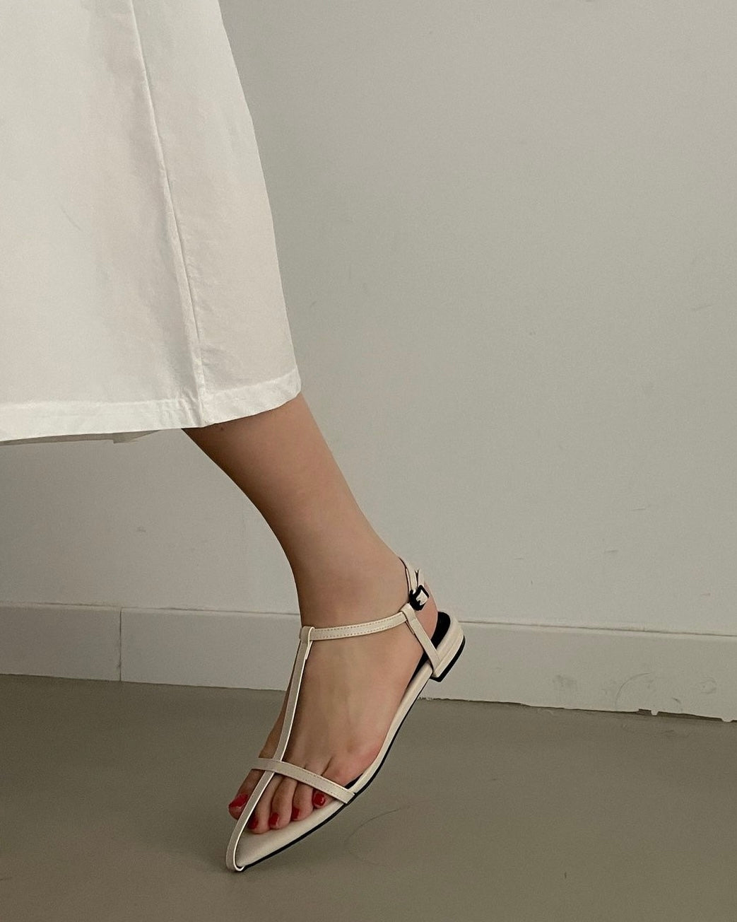 0668Louisa Sandals