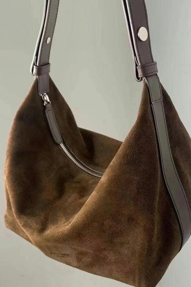 0953 - Reorder Parisian Suede Handbag (PT2.SHOWROOM 未有DISPLAY)