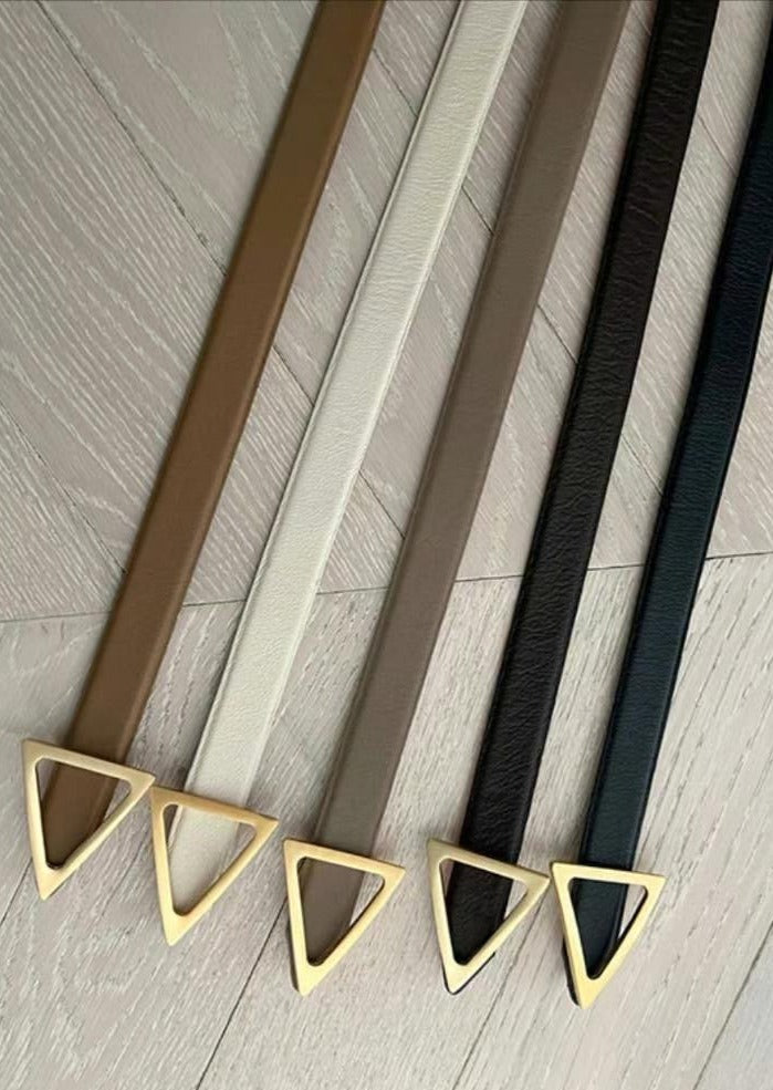 B25 - Mini Triangle Buckle Belt