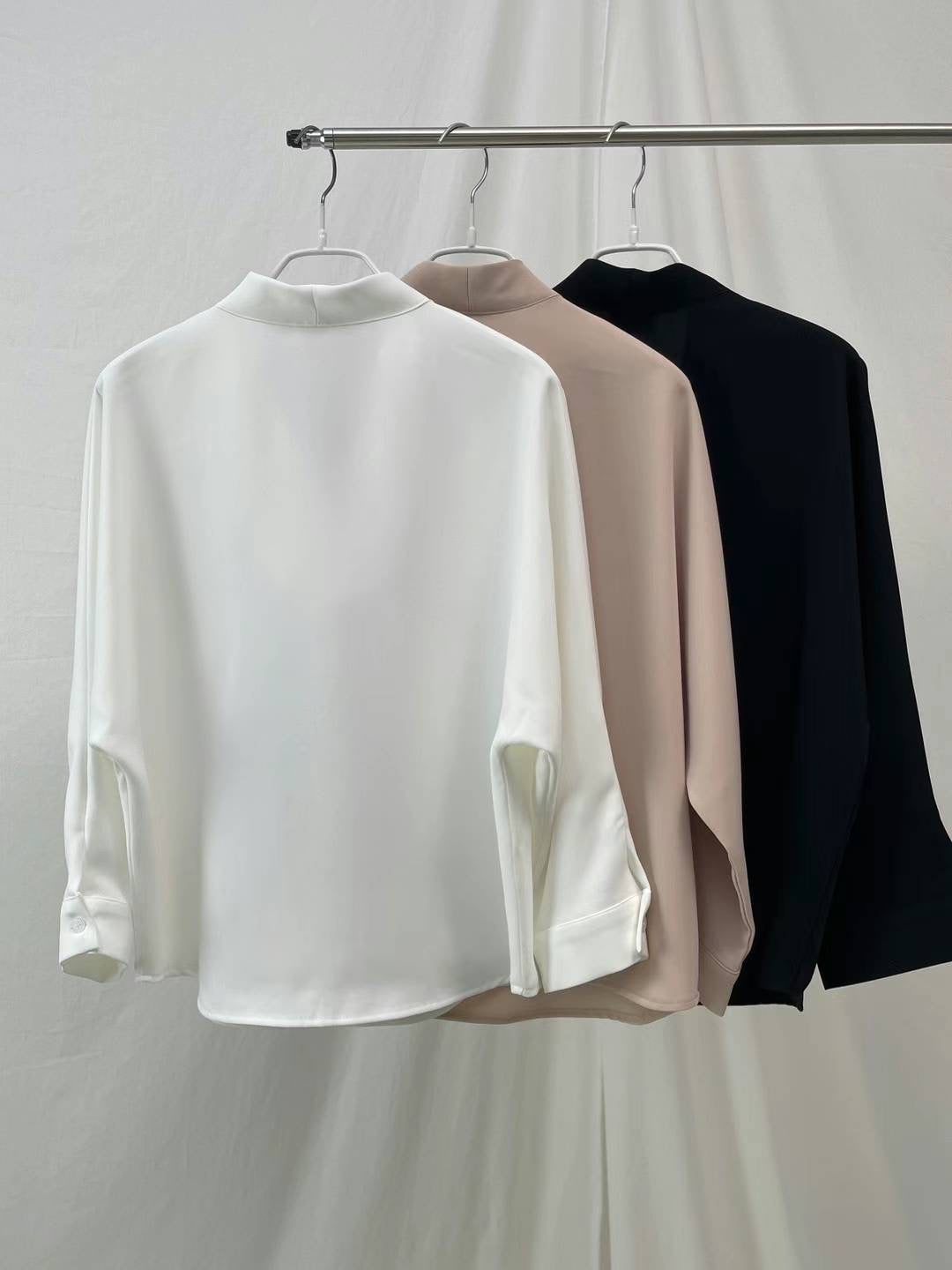 BS01 - Shawn Blouse (Showroom Display) *18/1 EP