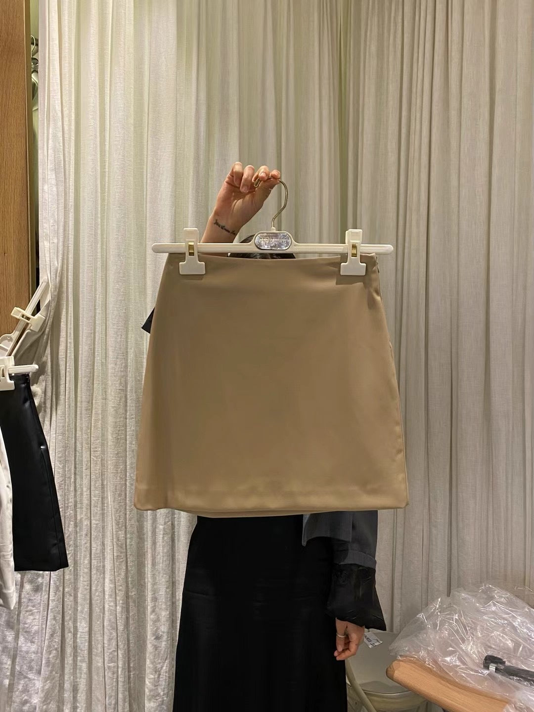 SK07 - Vera Mini Leather Skirt