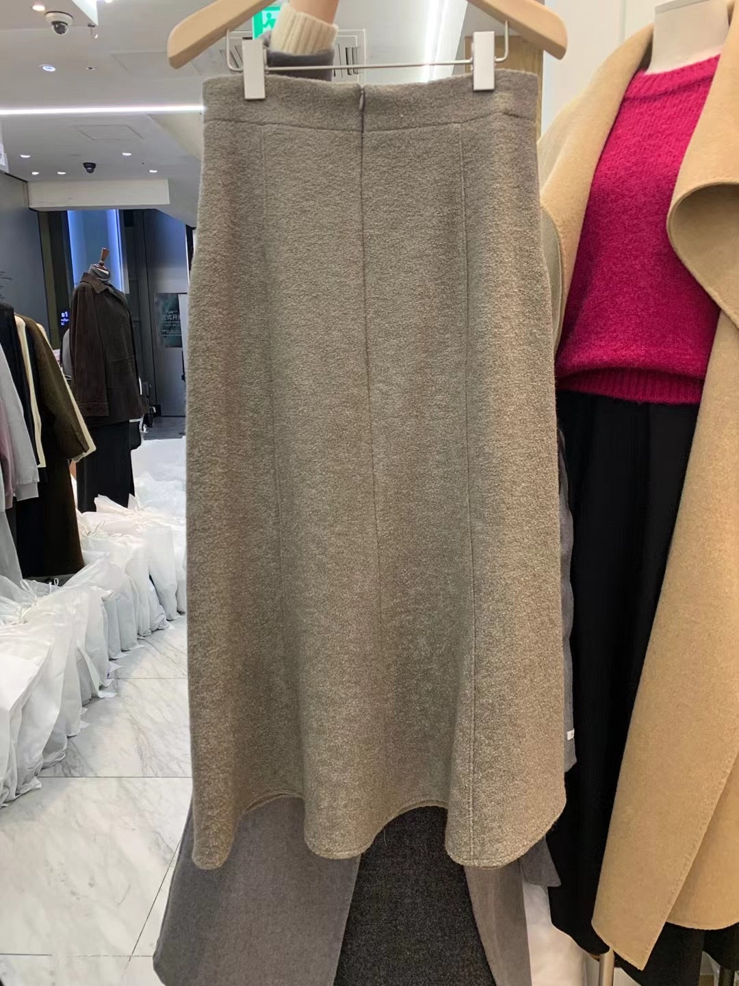 SK13 - Olivia Mermaid Skirt - (Showroom Display) *23/1 EP