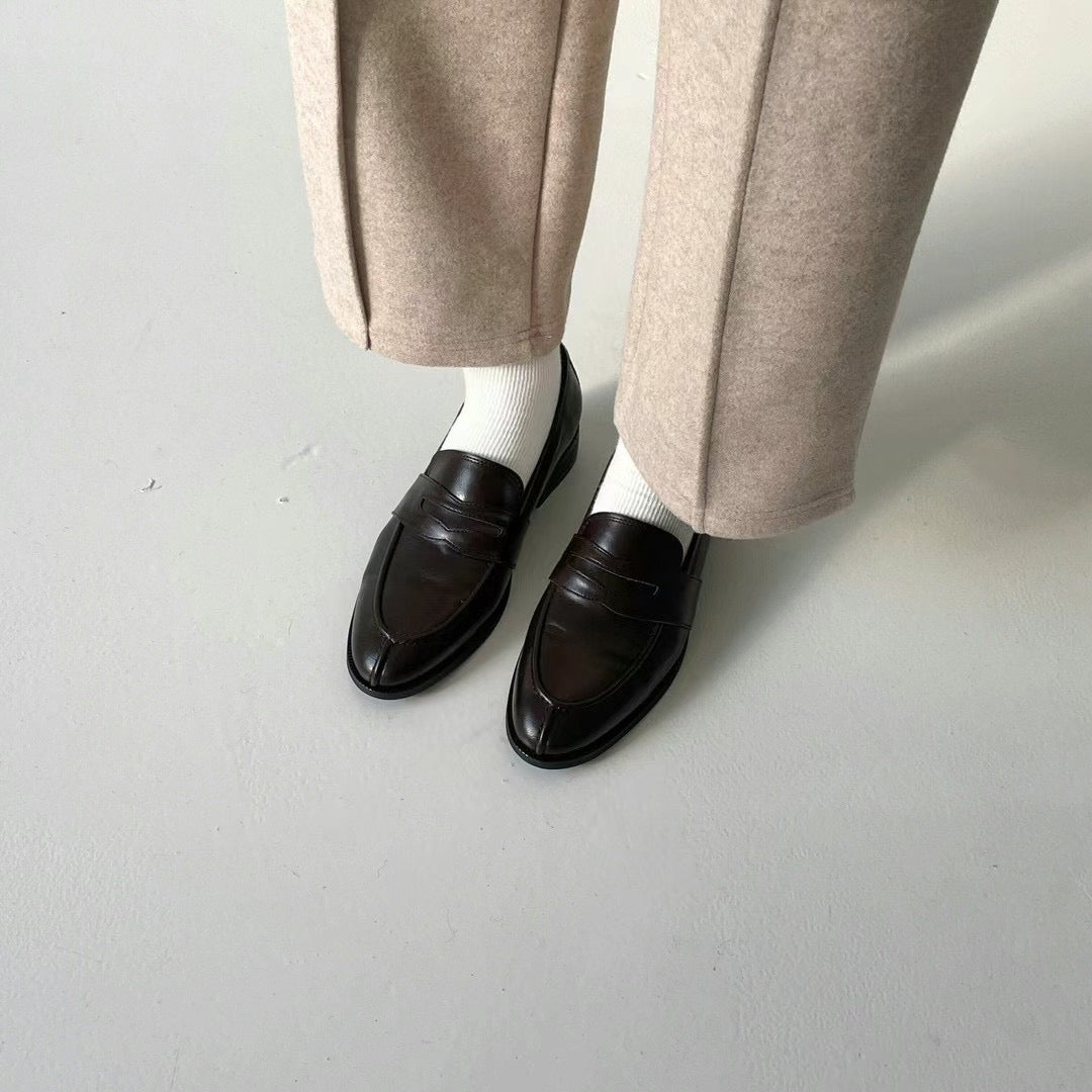 FT05 - Carolyn Bessette Loafer(2 version) - (Showroom Display) *23/1 EP