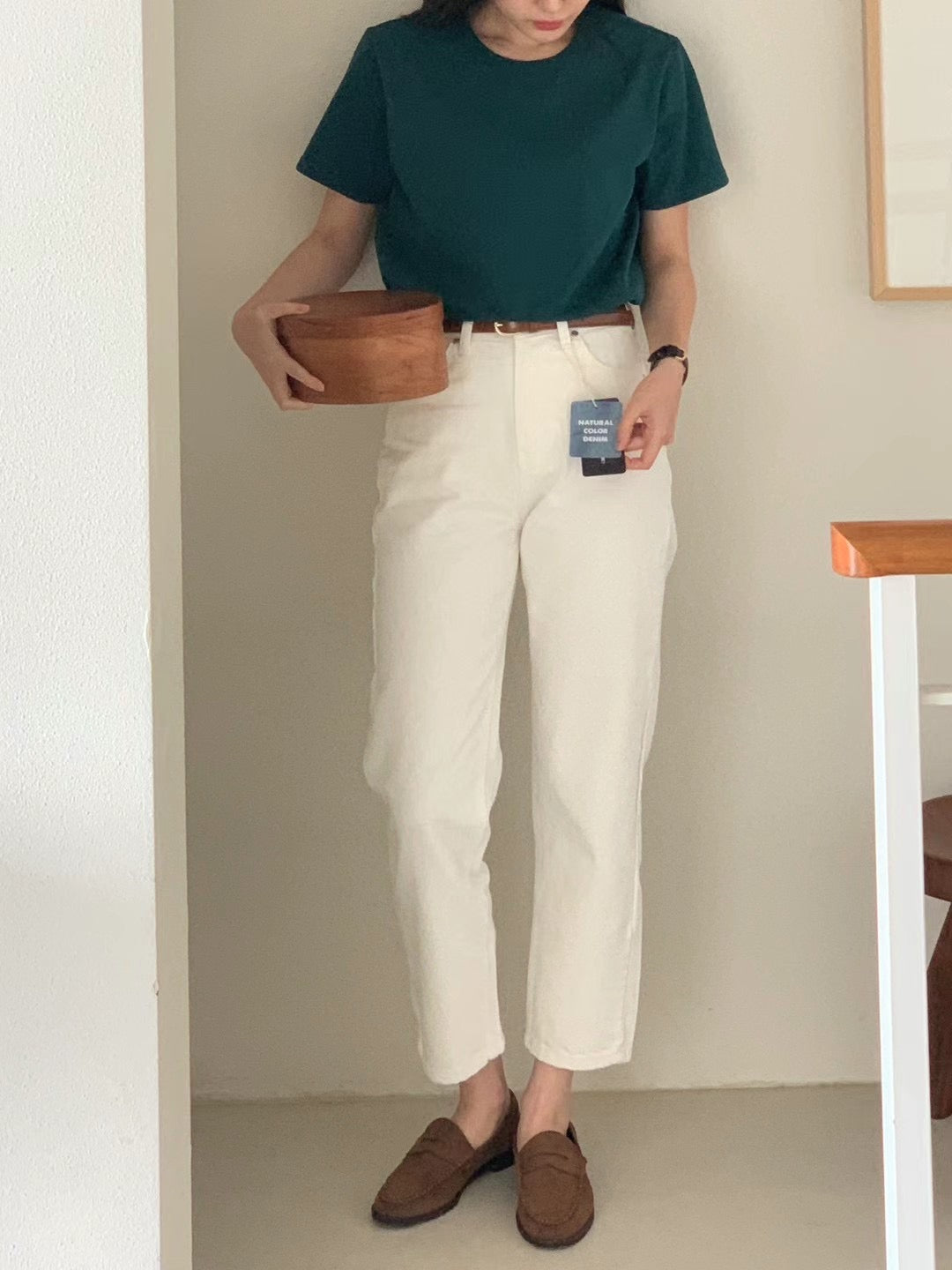 J01 - Lucienne Mom Jeans (White)