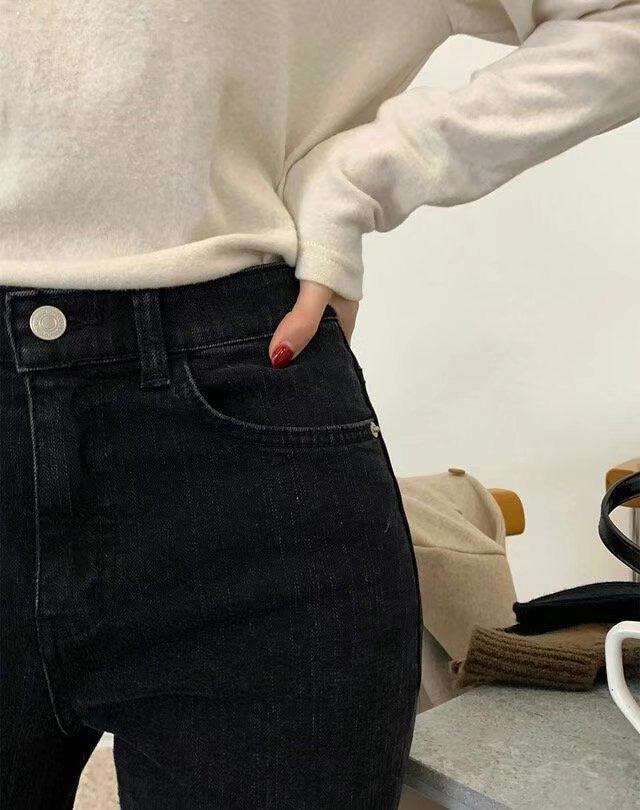 J07 - Albert Straight Crop Jeans *24/1 EP