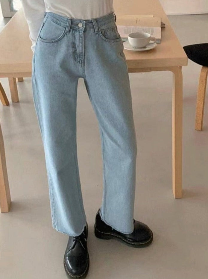 J09 - Sally Straight Crop Jeans
