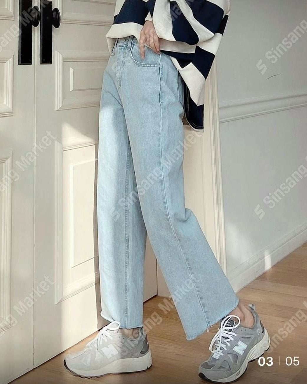 J09 - Sally Straight Crop Jeans