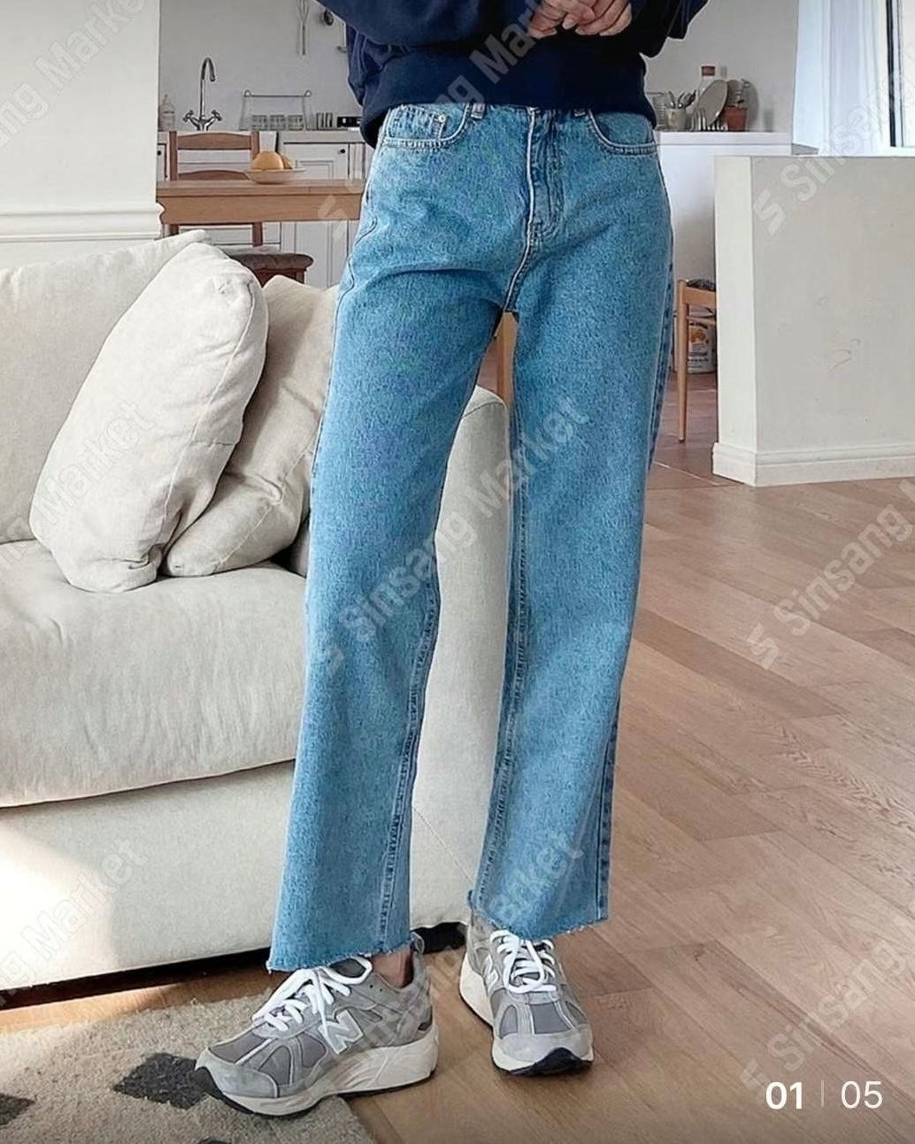 J09 - Sally Straight Crop Jeans